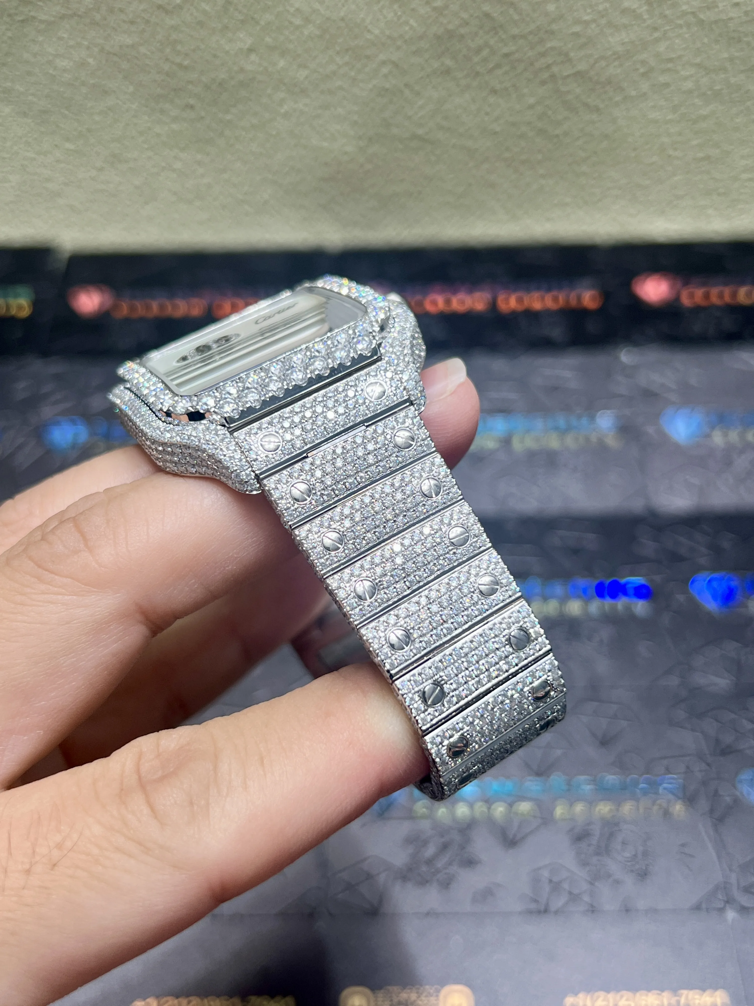Cartier Santos-Style Iced-Out Panther Motif Watch D1147519405 — view 10