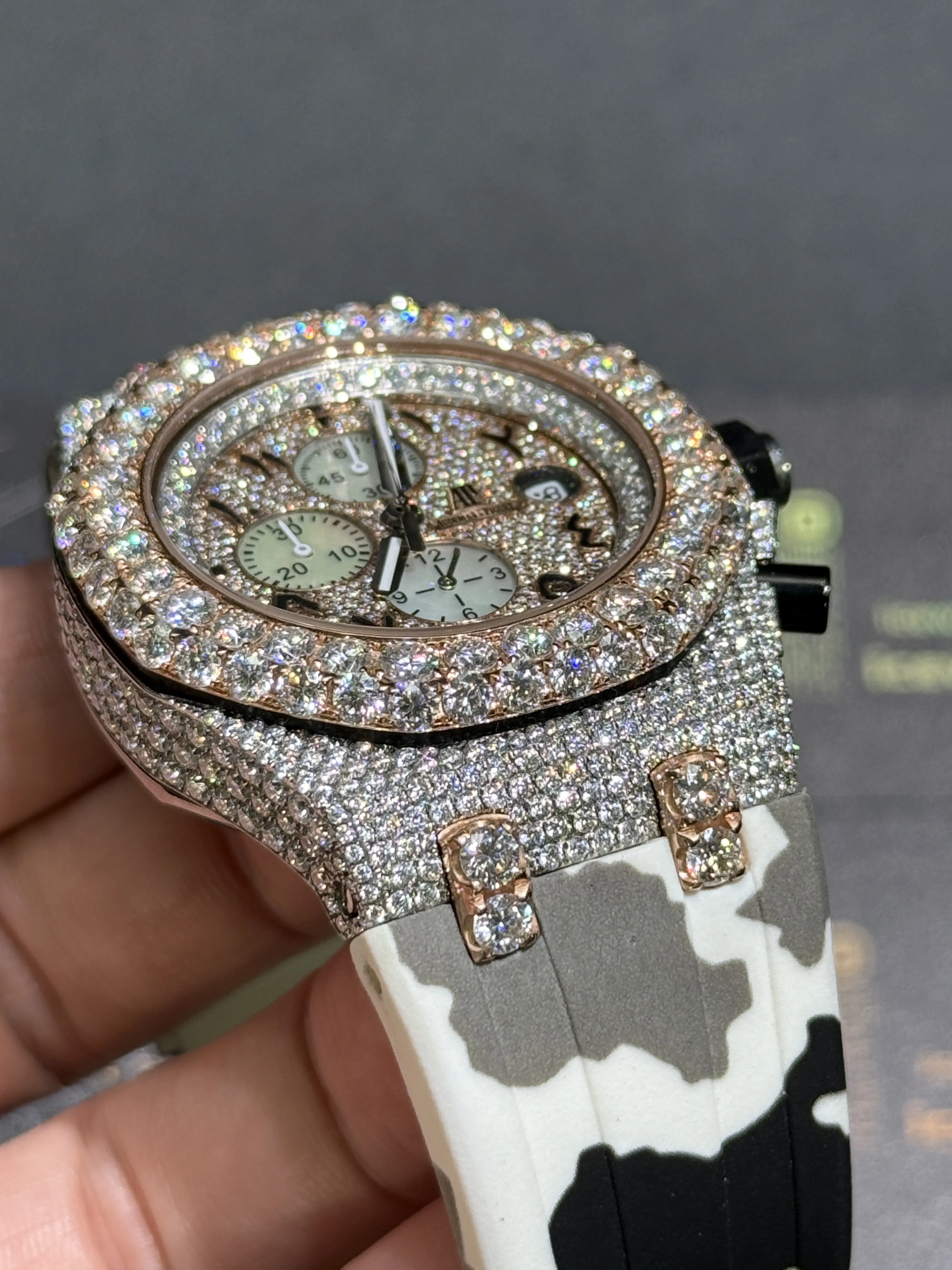 Audemars Piguet Royal Oak Offshore-Style Iced-Out Camo Watch D911319410 — view 10