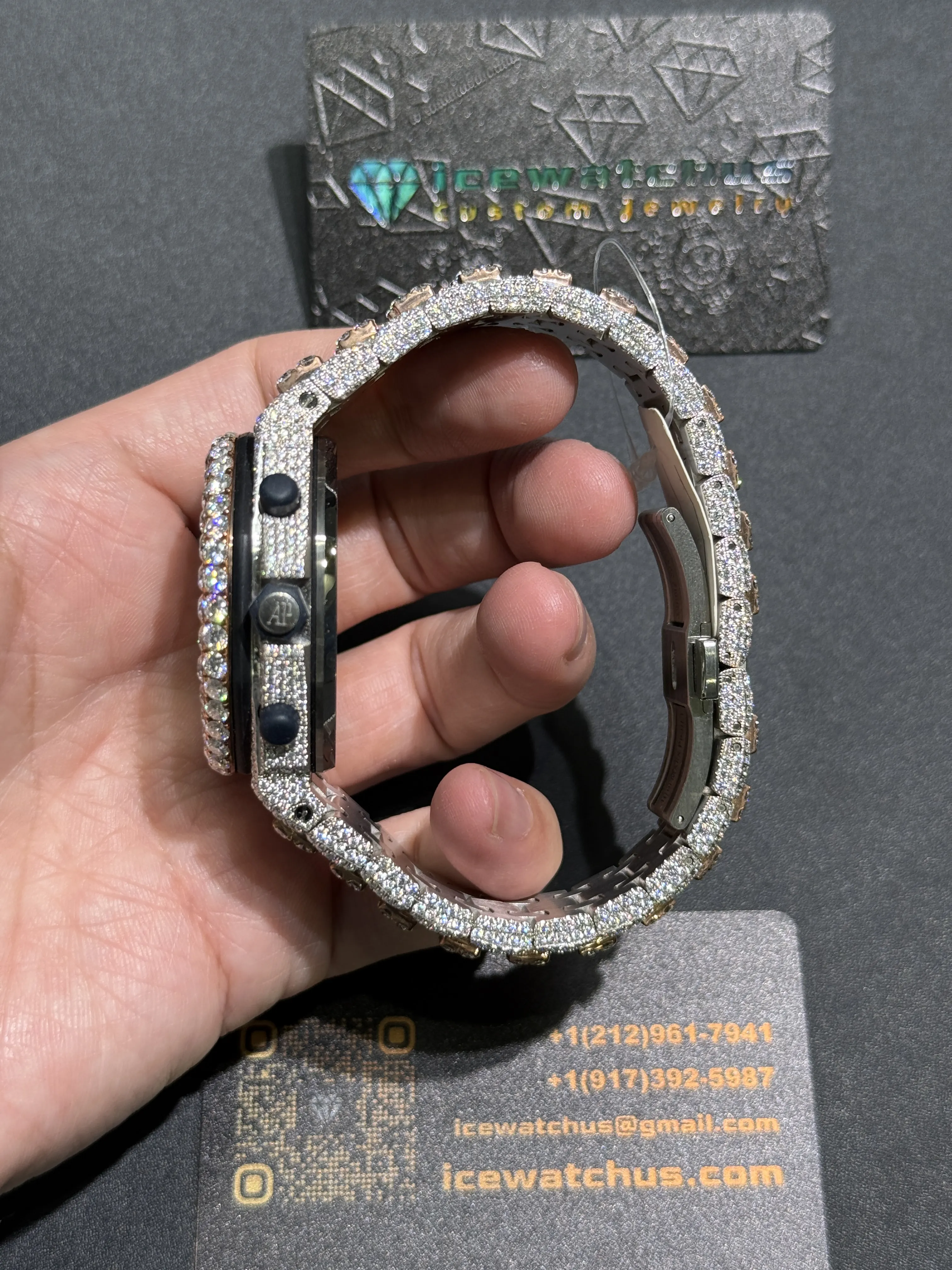 Audemars Piguet Royal Oak Offshore-Style Iced-Out Rose Dial Watch D1485019412 — view 5