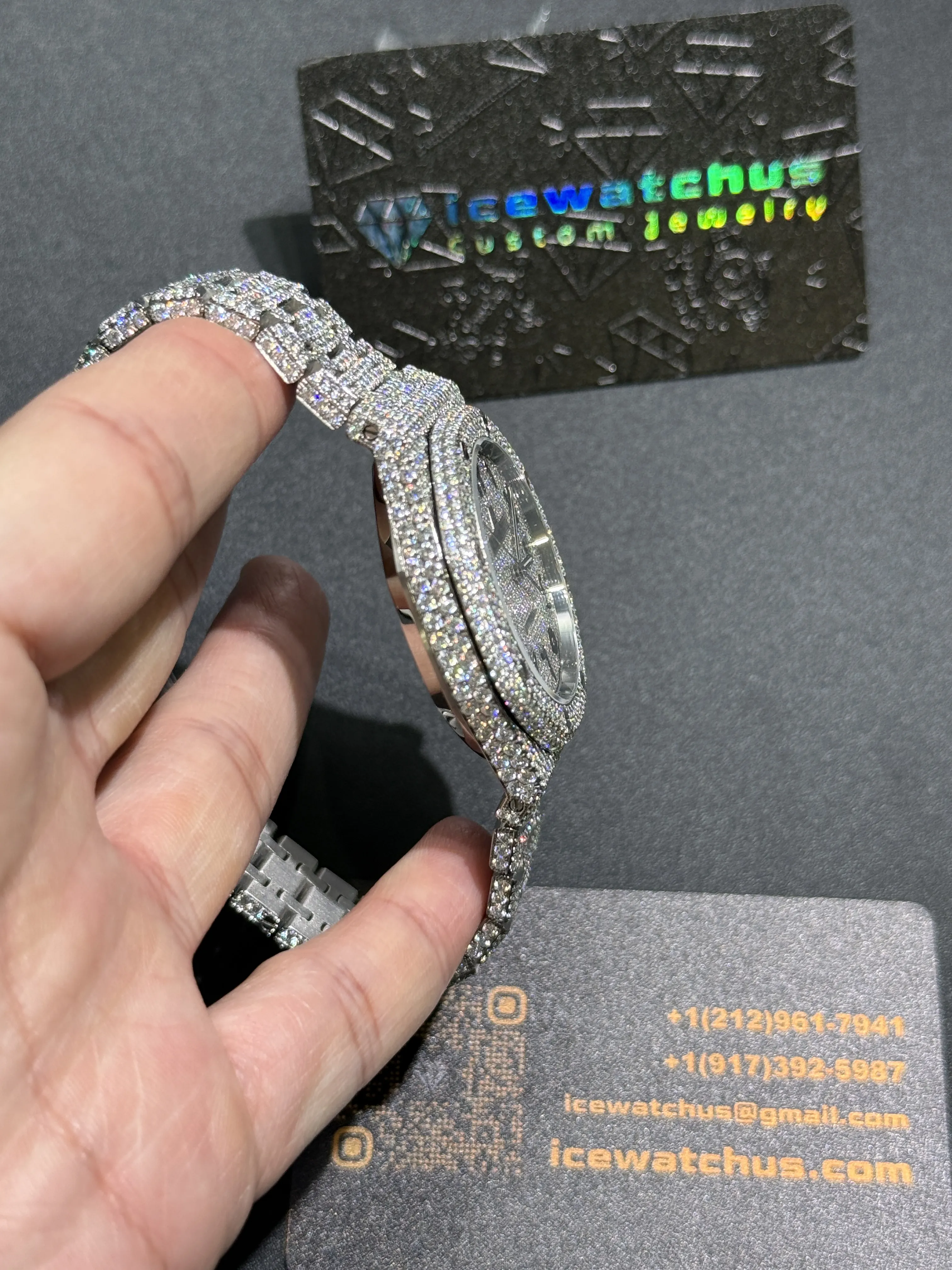 Audemars Piguet Royal Oak-Style Iced-Out Silver Numeral Dial Watch D1215019414 — view 4