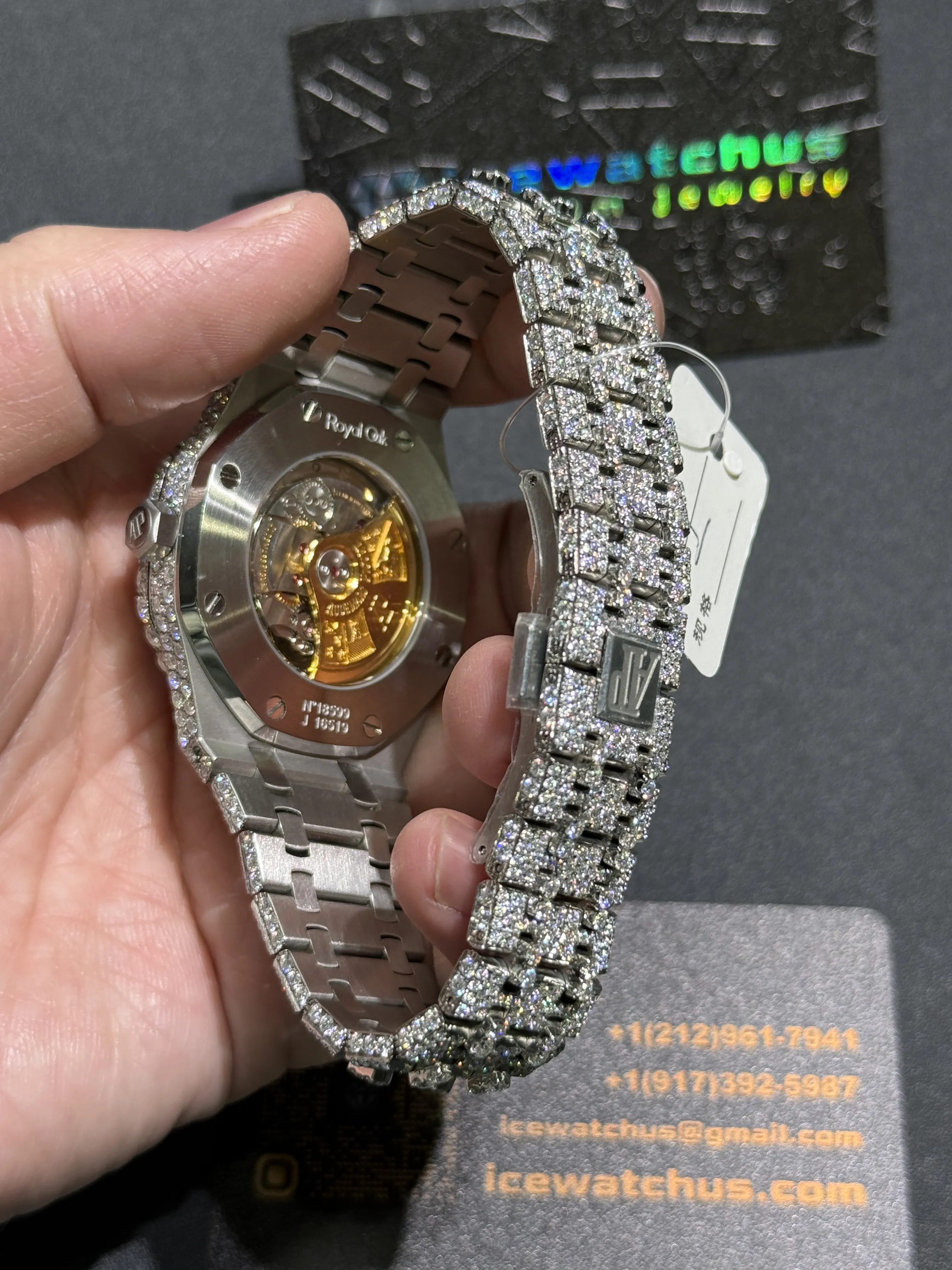Audemars Piguet Royal Oak-Style Iced-Out Raised-Bezel Silver Watch D1215019415 — view 8