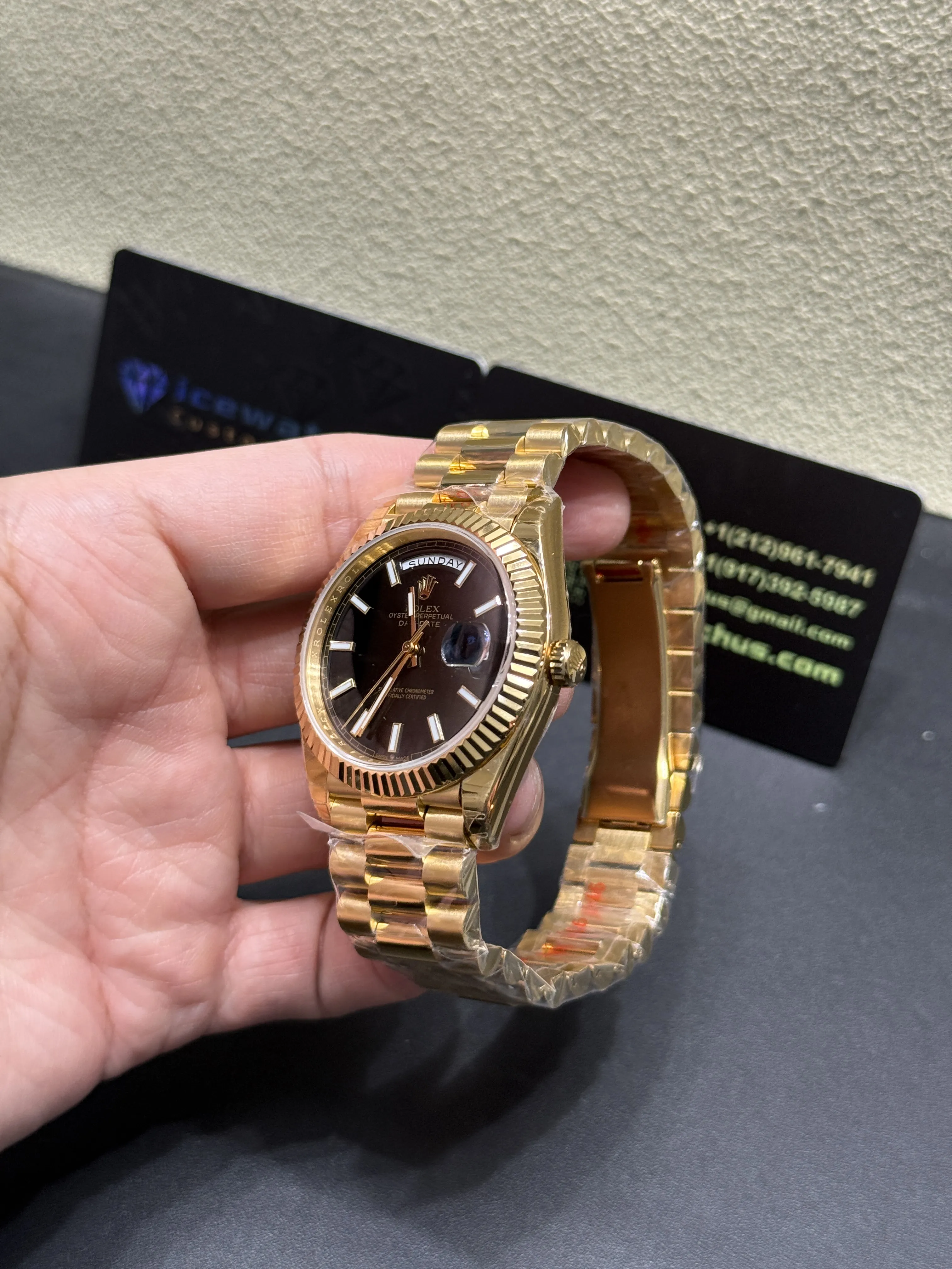 Rolex Day-Date 40-Style Gold-Tone Black Dial Watch D391519419 — view 5