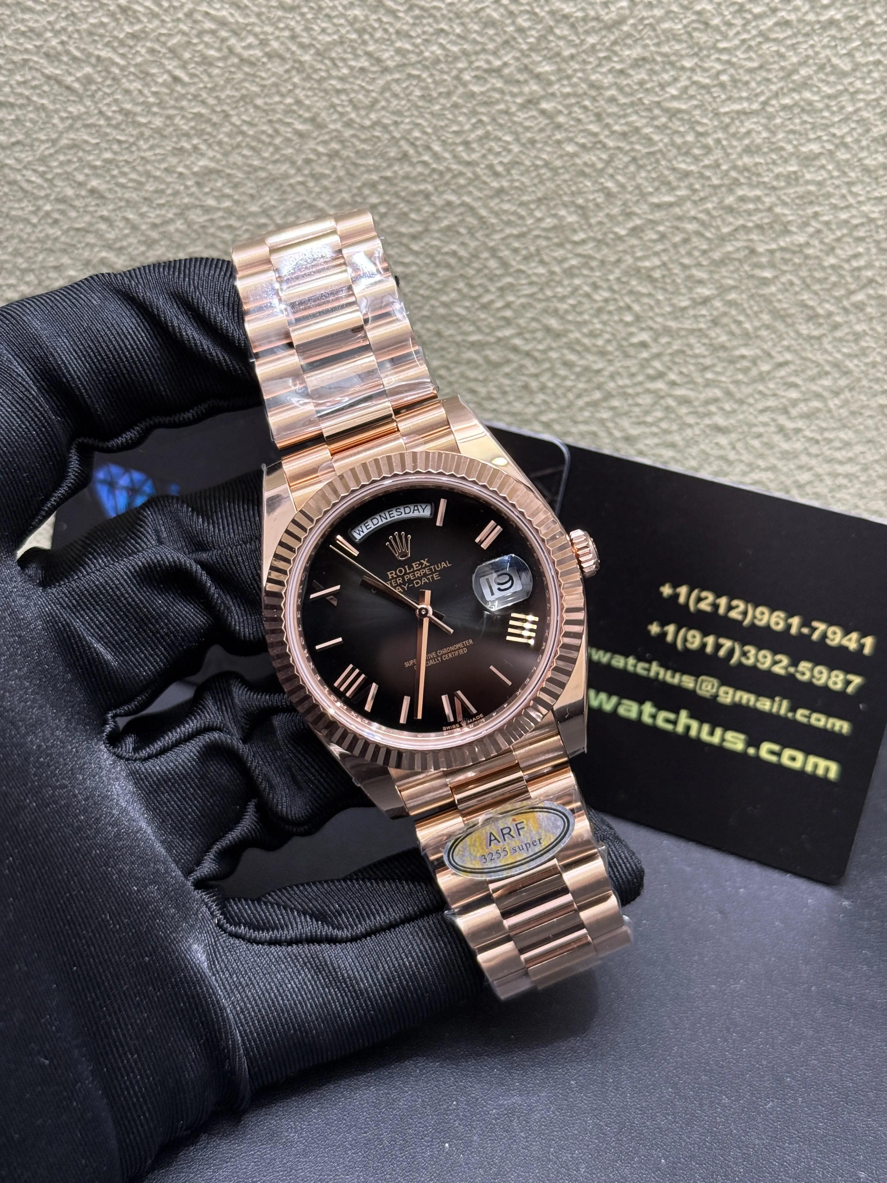 Rolex Day-Date 40-Style Rose Gold-Tone Black Dial Watch D533319422 — view 2