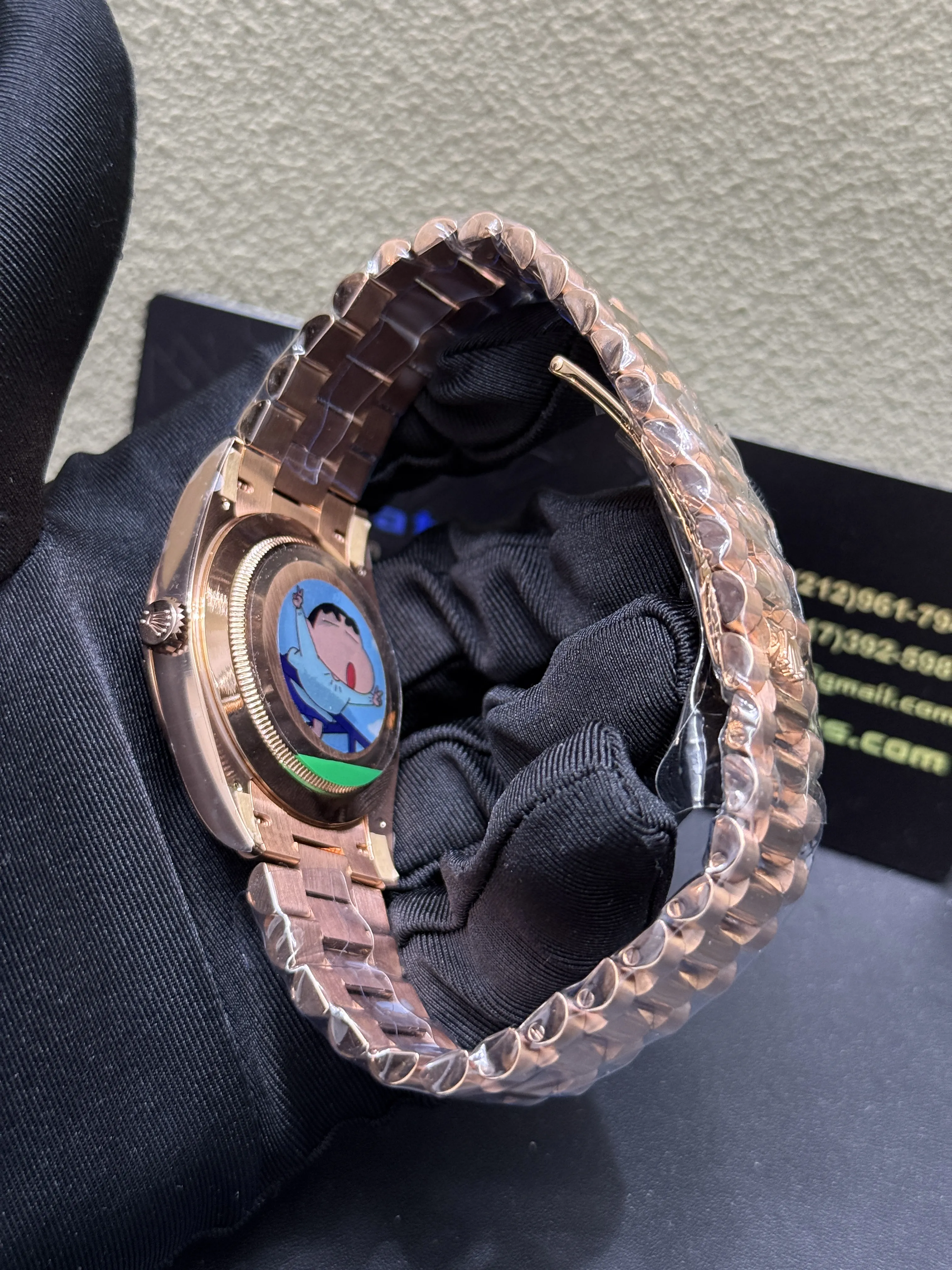 Rolex Day-Date 40-Style Rose Gold-Tone Black Dial Watch D533319422 — view 7