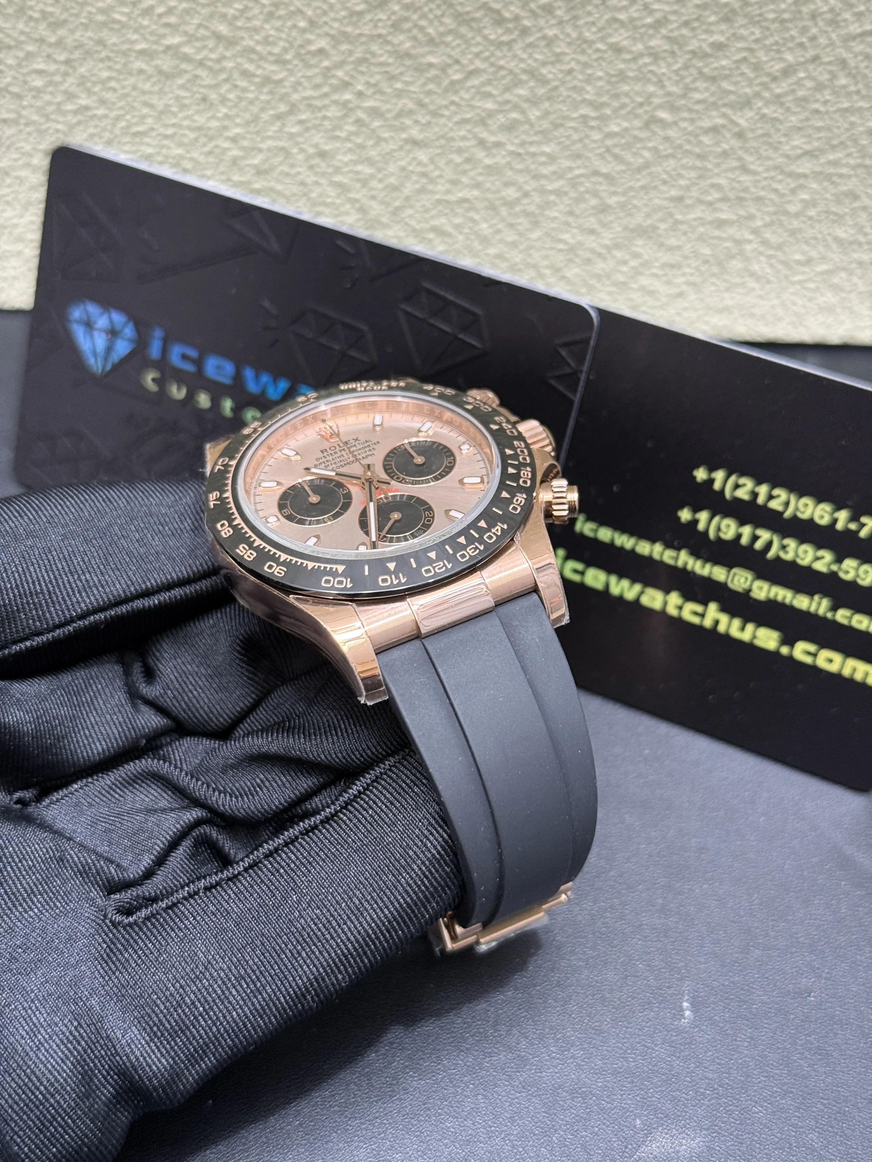 Rolex Daytona-Style Rose Gold Black Bezel Rubber Strap Watch D594019427 — view 5