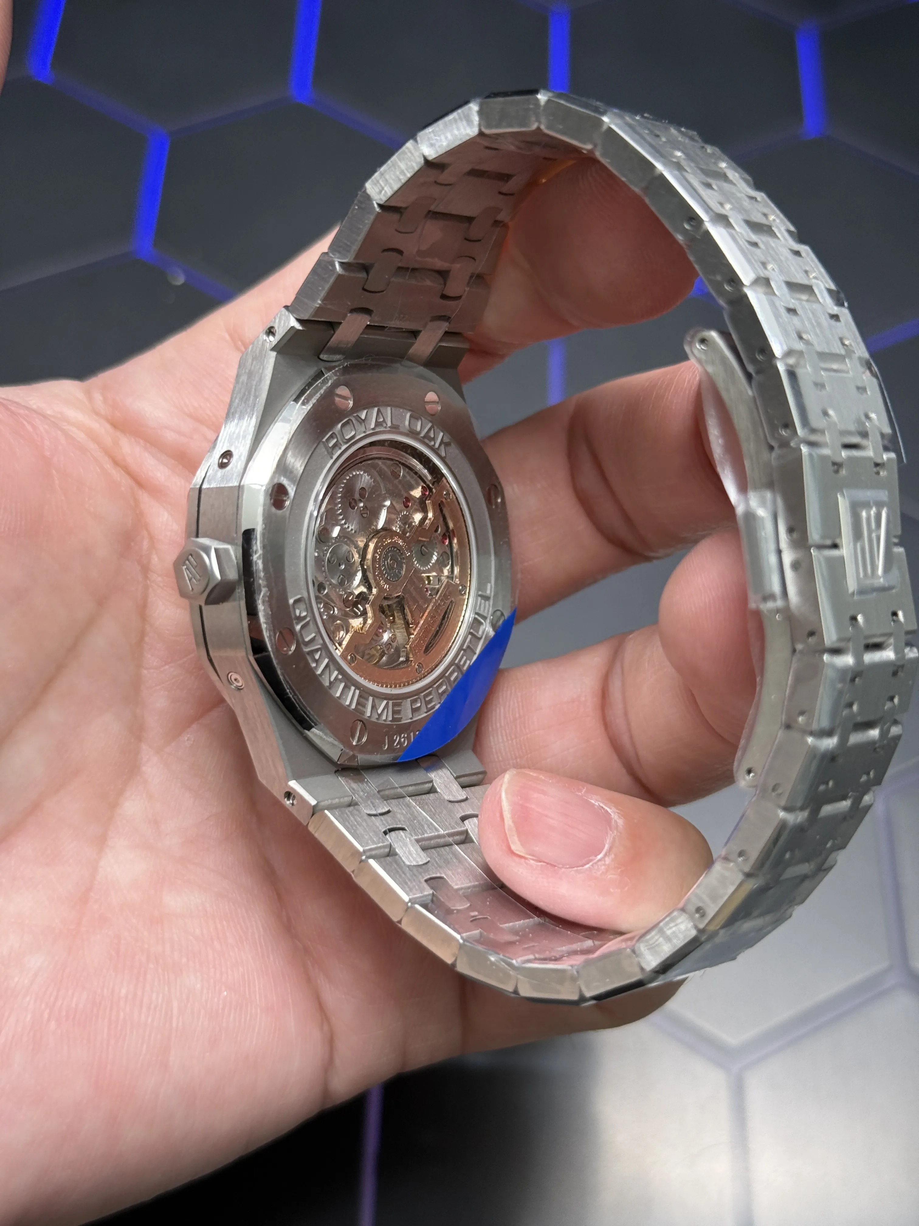 AP Royal Oak-Style Green Calendar Moonphase Watch D472519433 — view 7