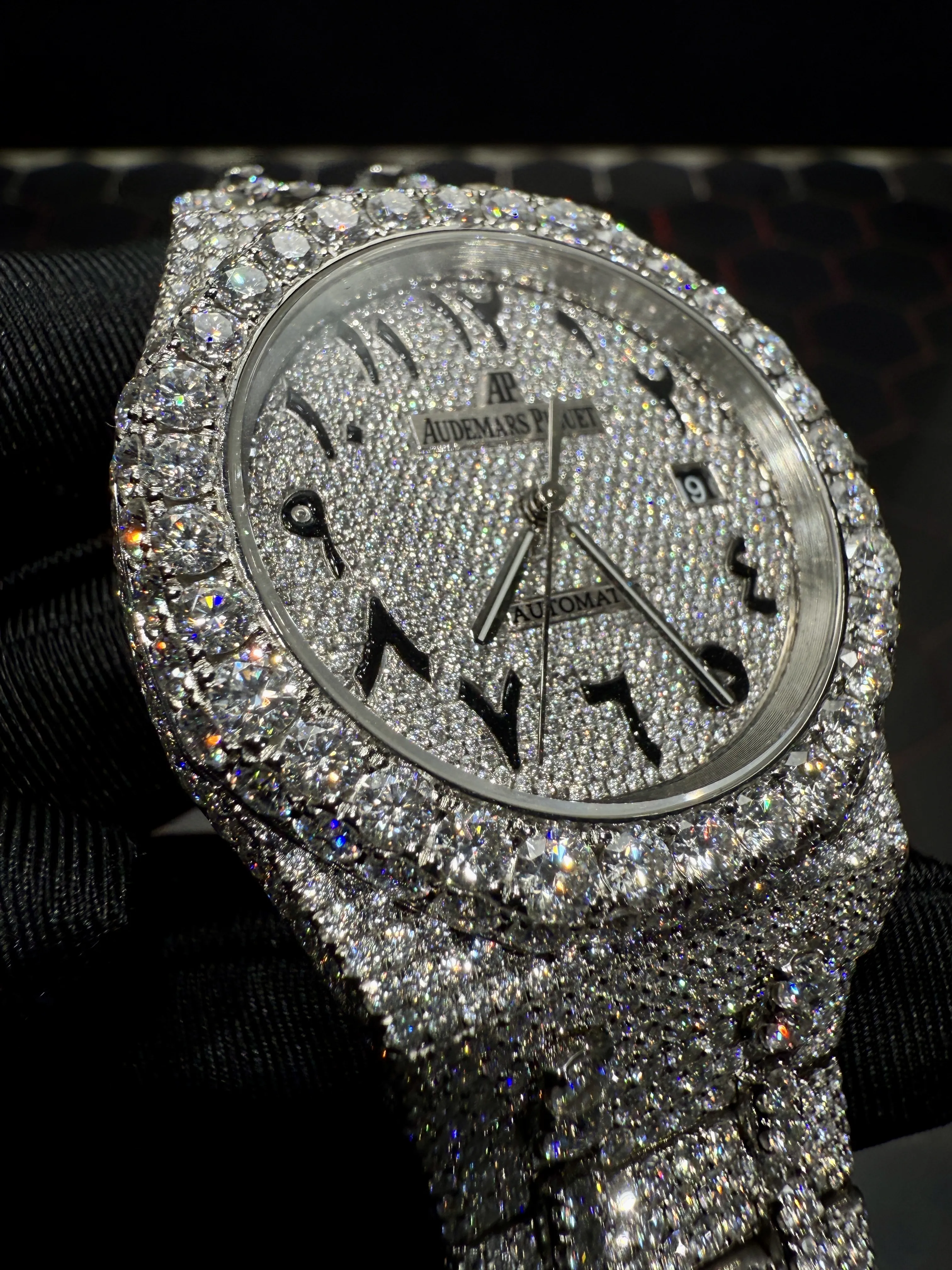 AP-Style Fully Iced-Out Silver Arabic Dial Watch D1215019438 — view 10