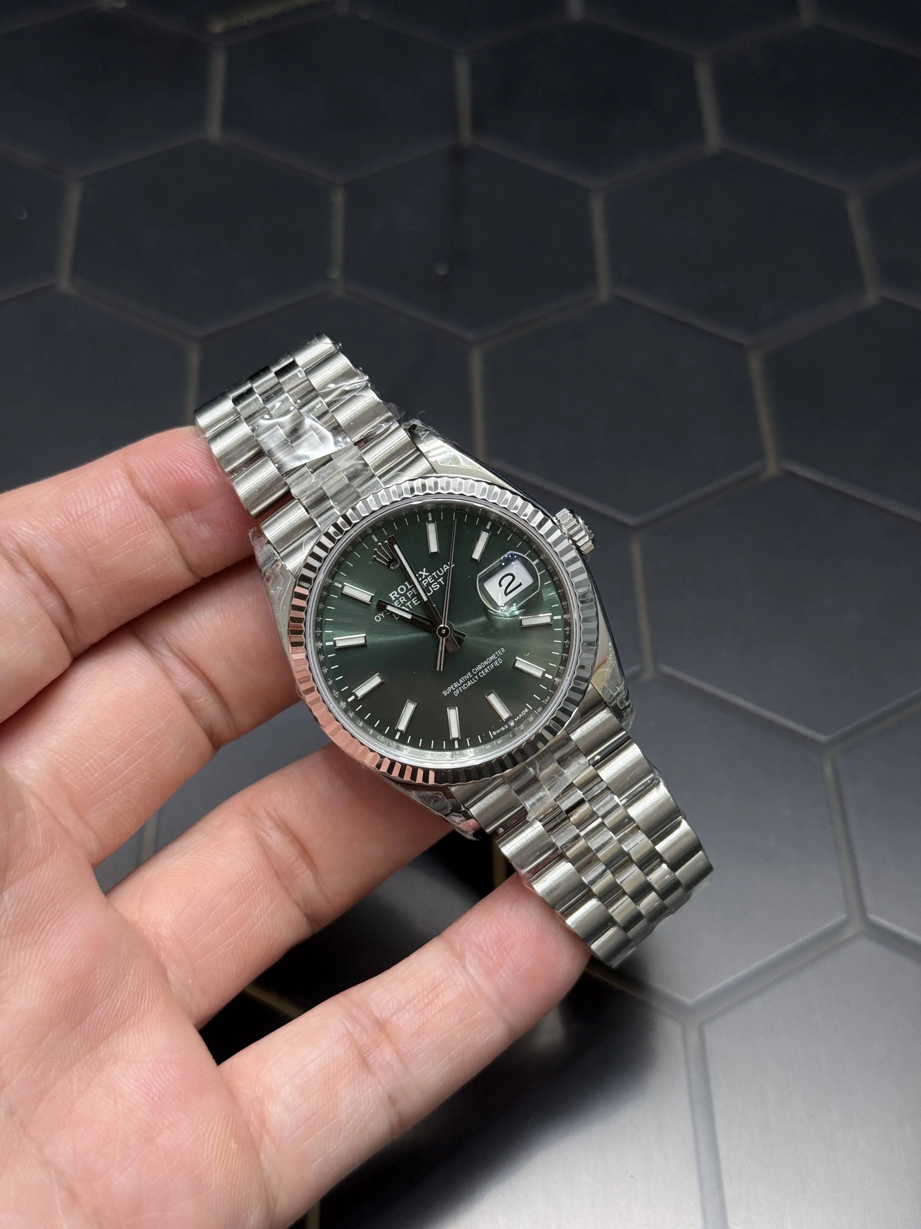 Rolex Datejust 41-Style Green Dial Jubilee Watch D391519439 — view 2