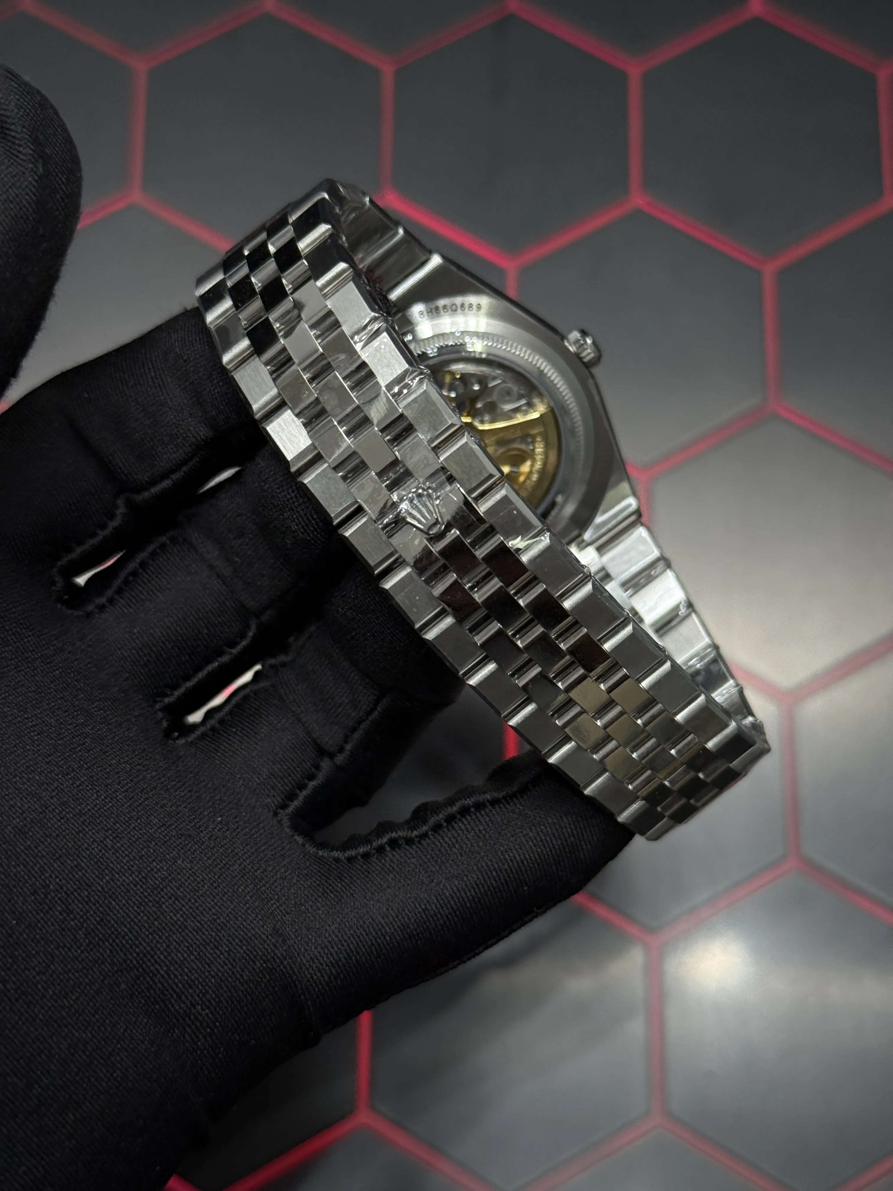 Rolex Land-Dweller-Style White Honeycomb Dial Watch D351019443 — view 7
