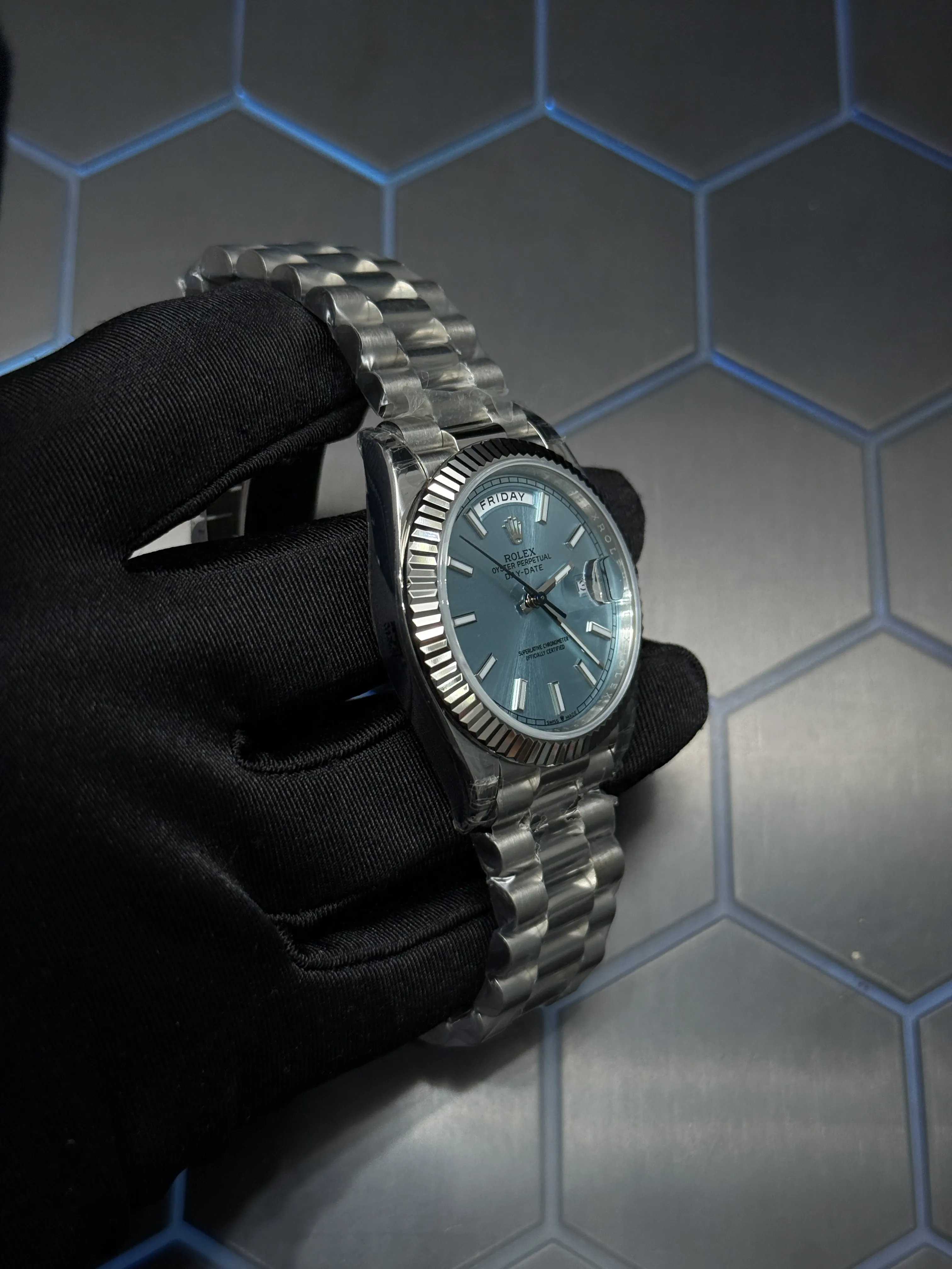 Rolex Day-Date 40-Style Silver Ice-Blue Dial President Watch D391519448 — view 3