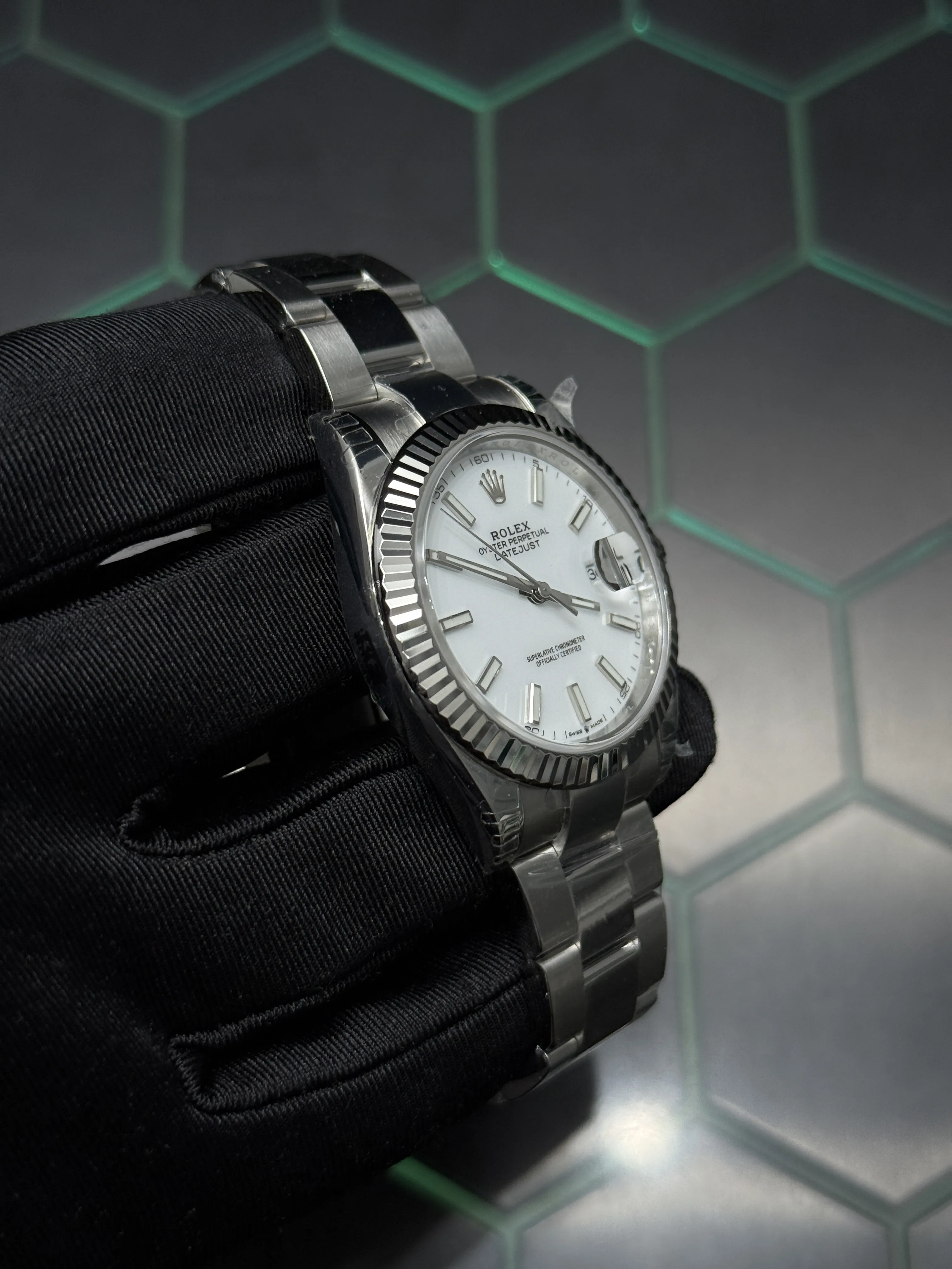 Rolex Datejust 41-Style Silver White Dial Oyster Watch D391519450 — view 3