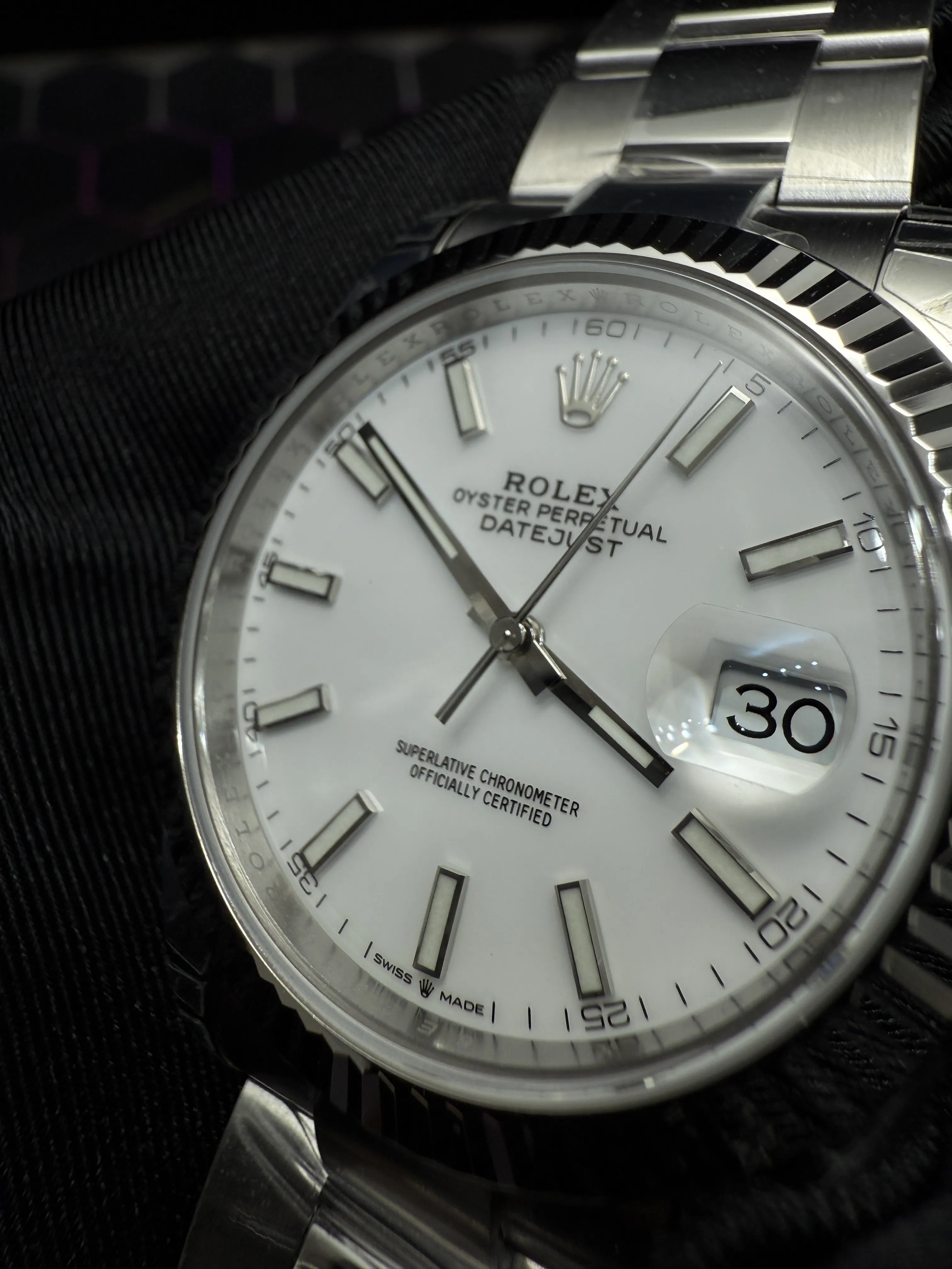 Rolex Datejust 41-Style Silver White Dial Oyster Watch D391519450 — view 10