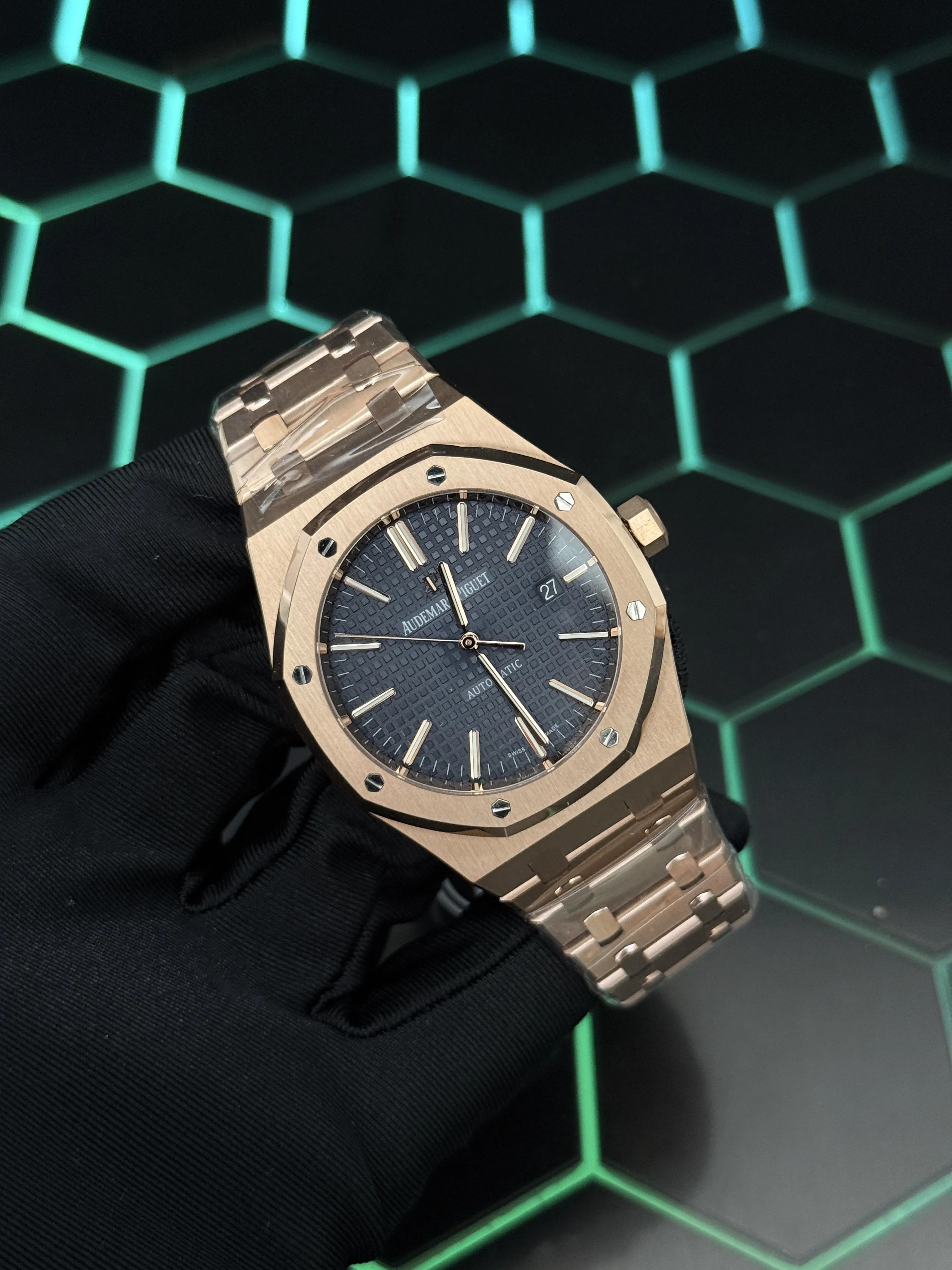 Audemars Piguet Royal Oak-Style Rose-Gold-Tone Blue Dial Watch D459019453 — view 6
