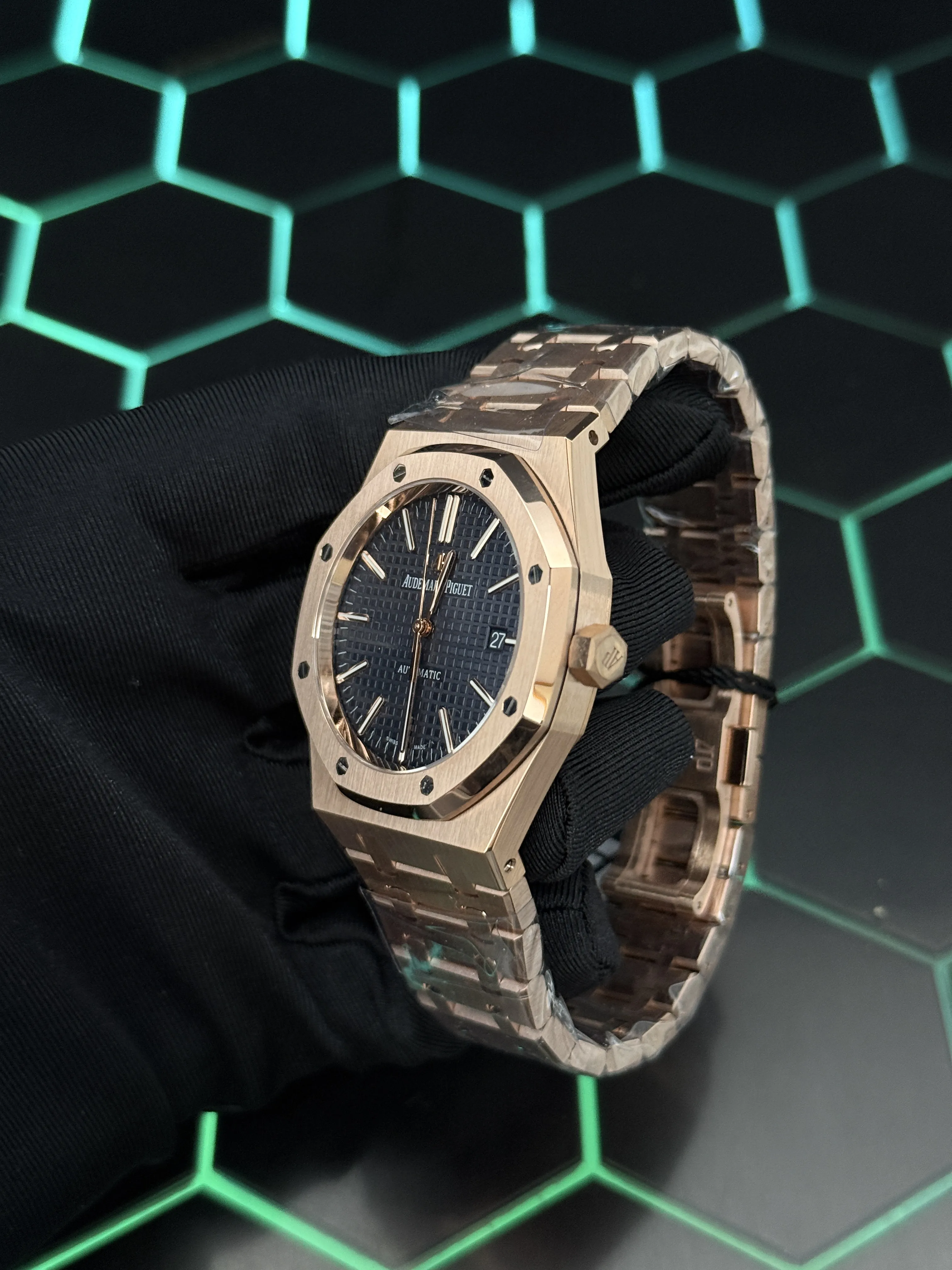 Audemars Piguet Royal Oak-Style Rose-Gold-Tone Blue Dial Watch D459019453 — view 8