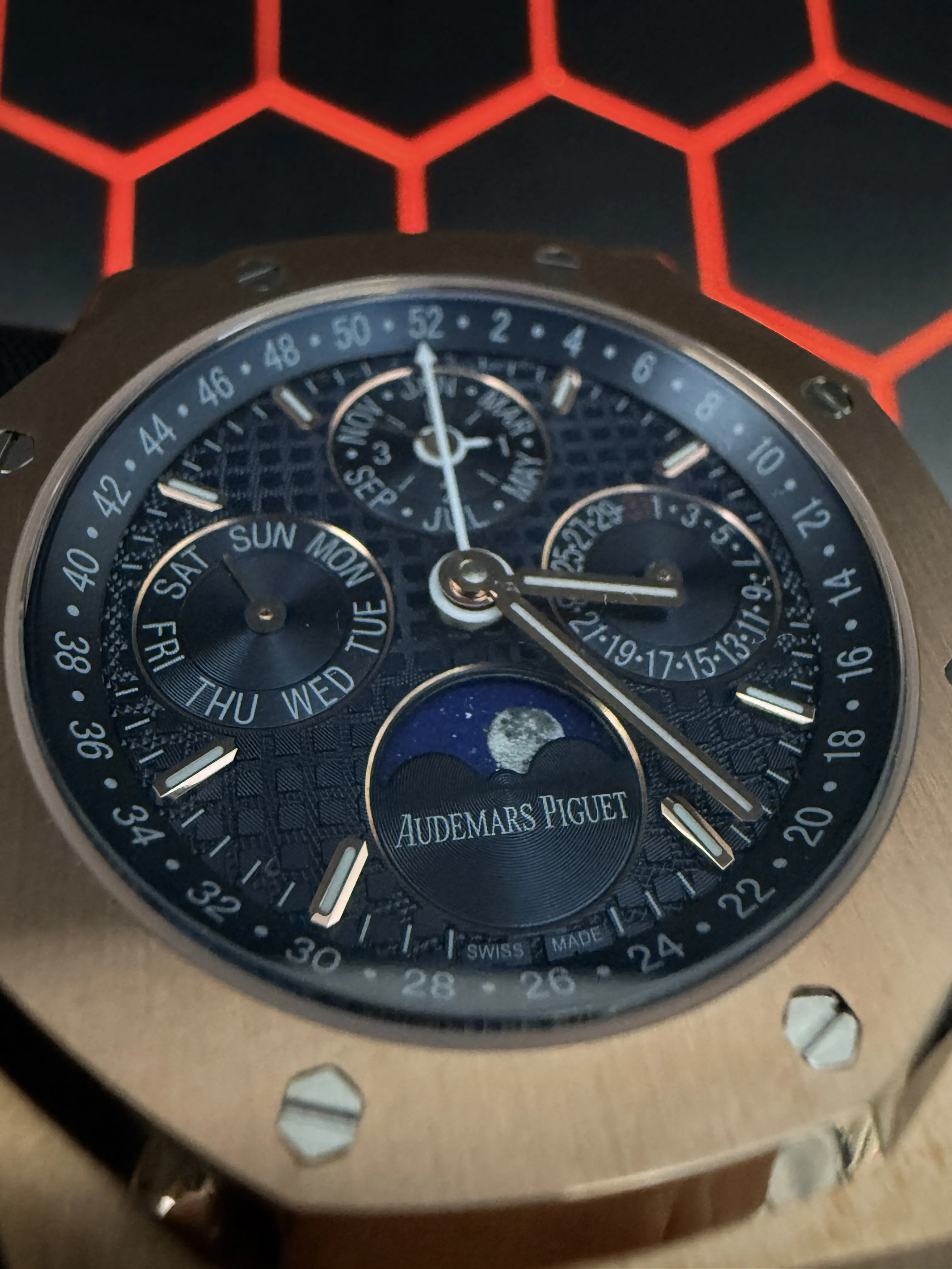 AP Royal Oak Perpetual Calendar-Style Rose-Gold-Tone Blue Dial Watch D472519464 — view 10
