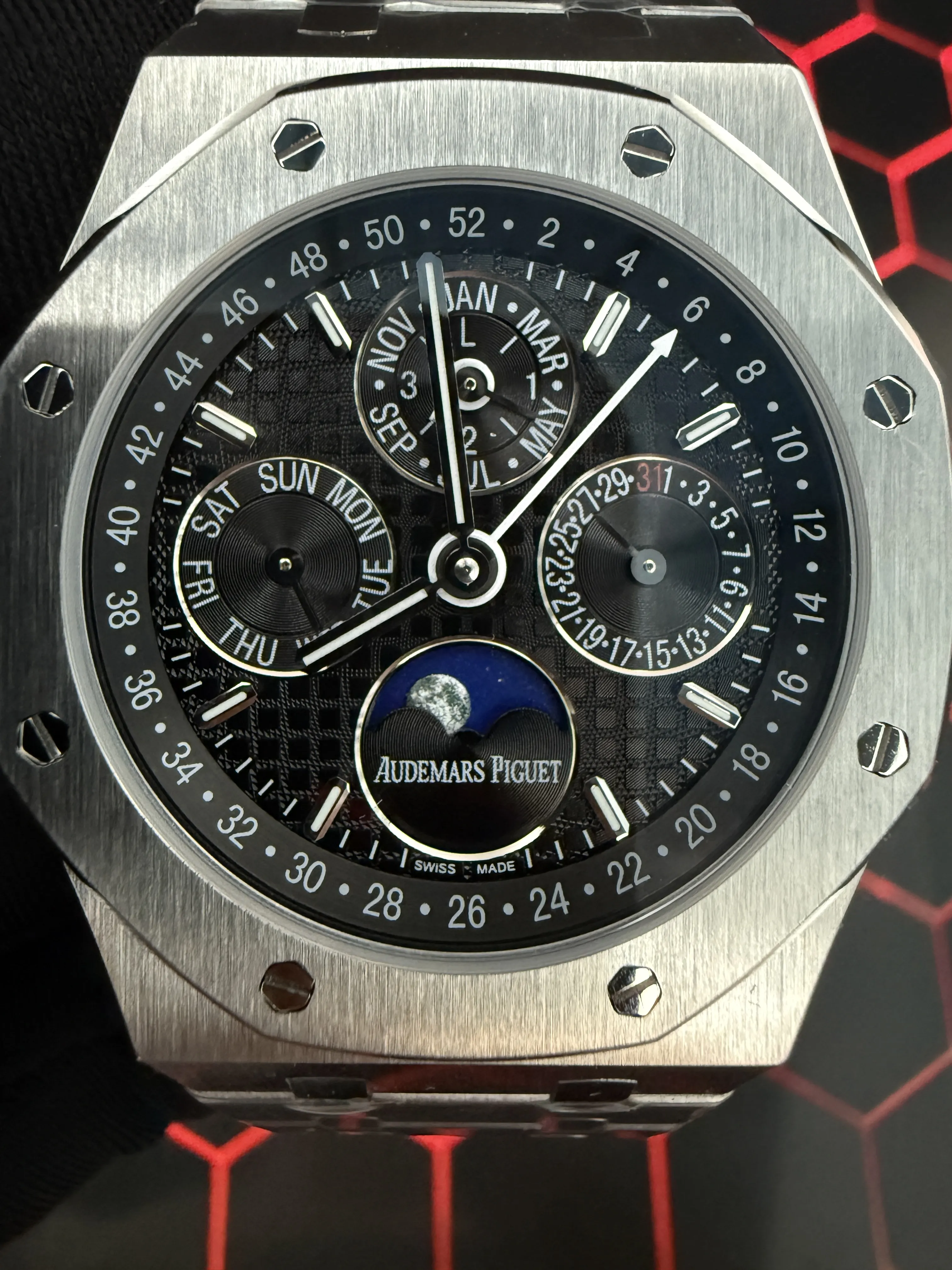 AP Royal Oak Perpetual Calendar-Style Silver-Tone Black Dial Watch D472519466 — view 9