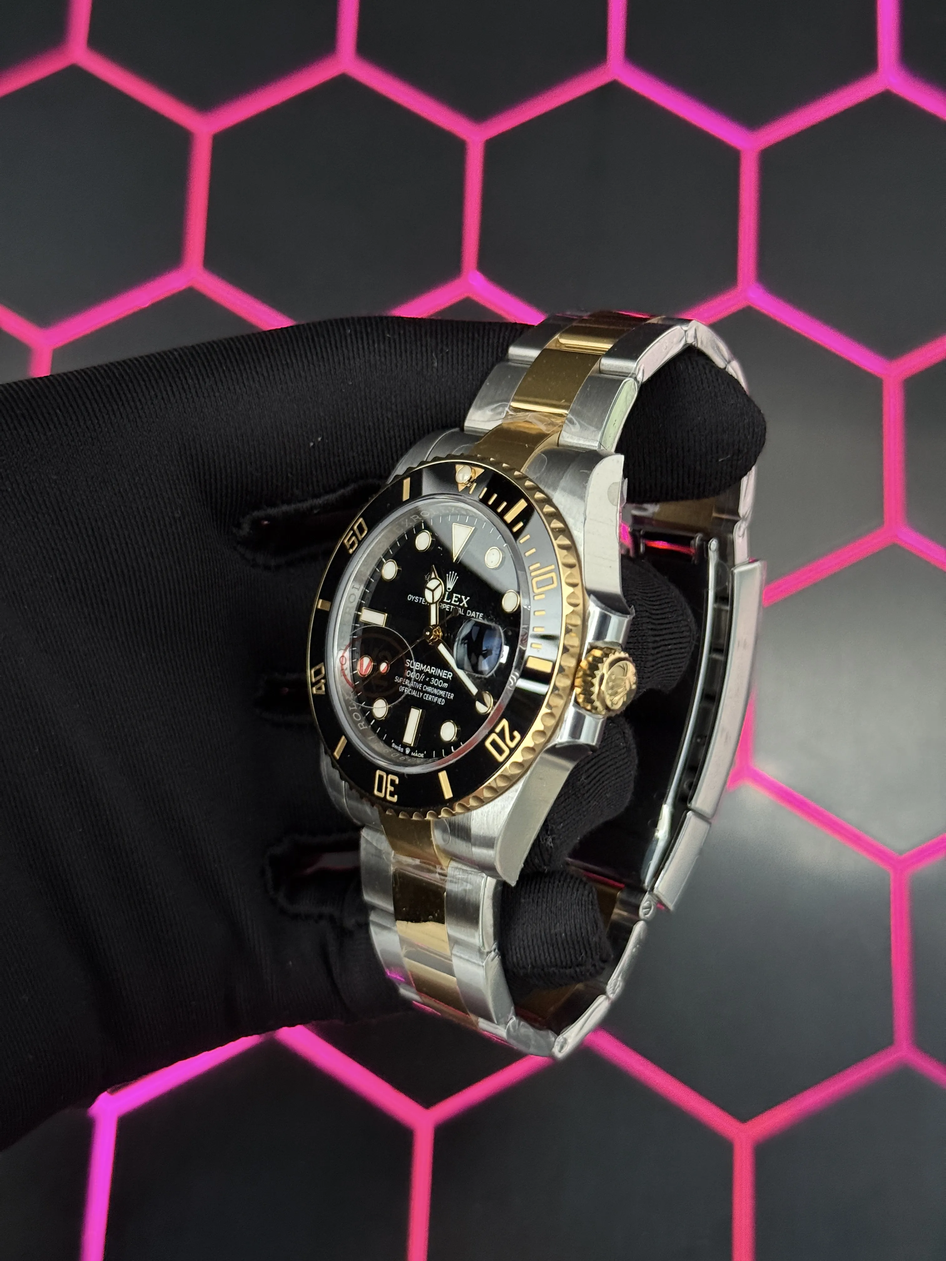 Rolex Submariner-Style Two-Tone Black Dial Dive Watch D438819467 — view 5