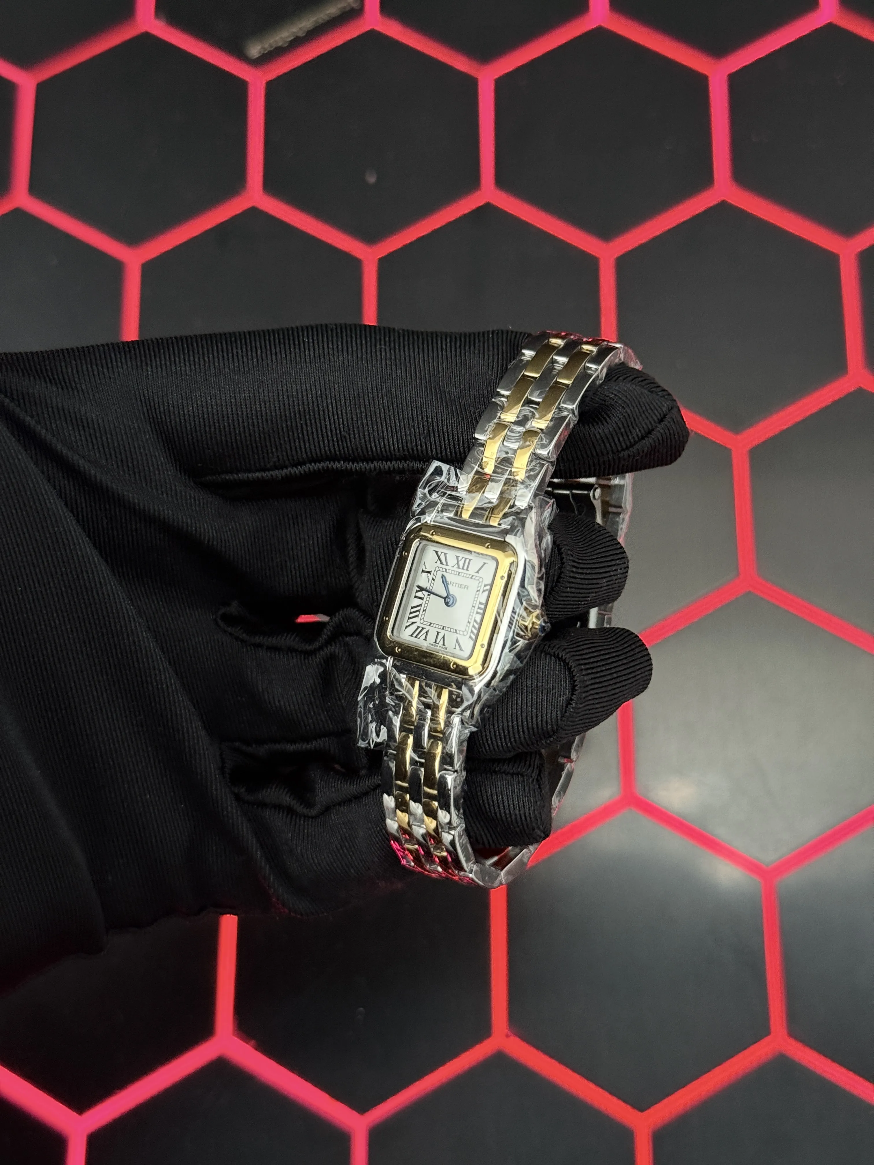 Cartier Panthere-Style Small Two-Tone Roman Dial Watch D324019477 — view 4