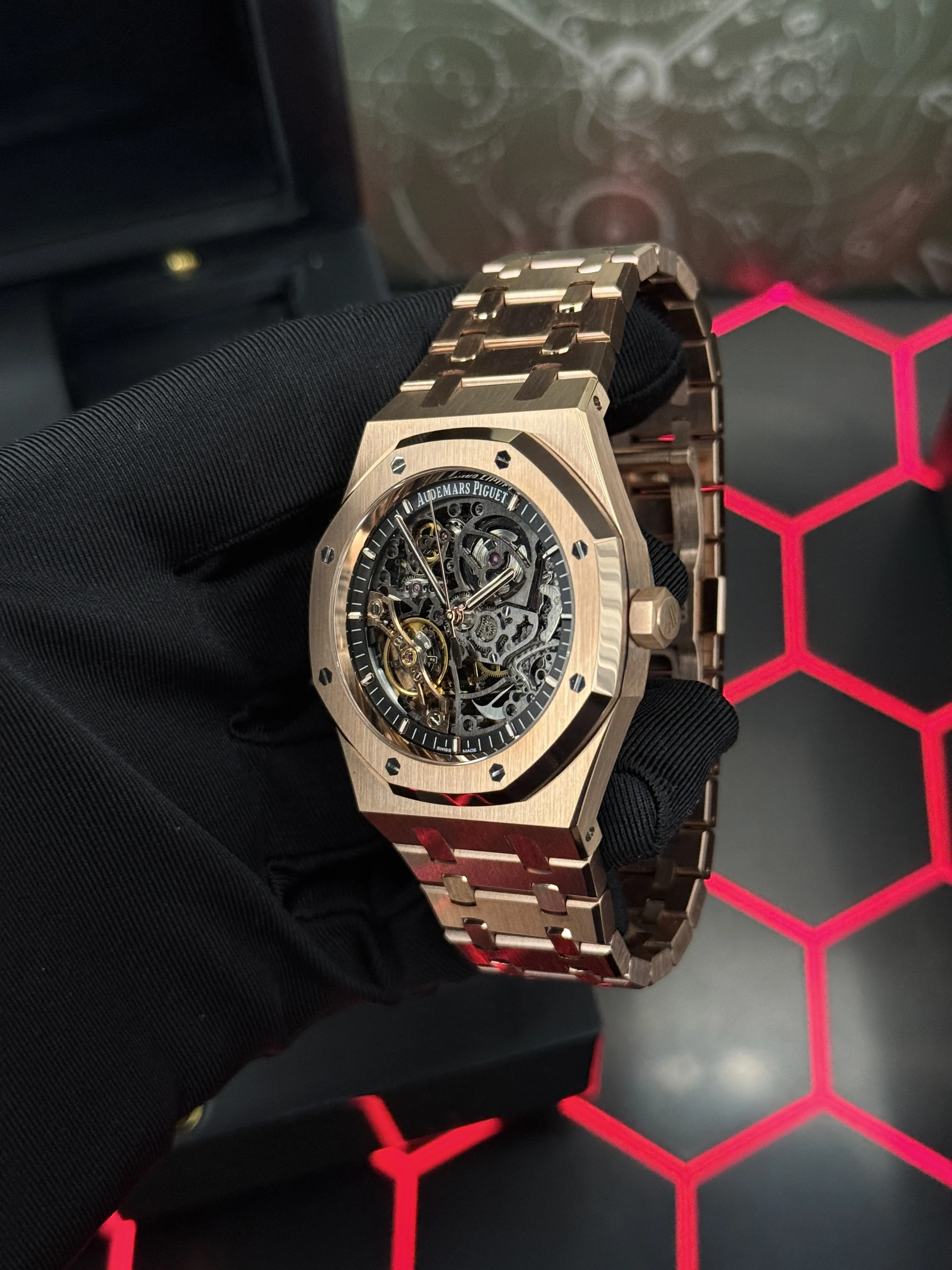 AP Royal Oak Openworked-Style Rose-Gold-Tone Skeleton Watch D465819480 — view 4
