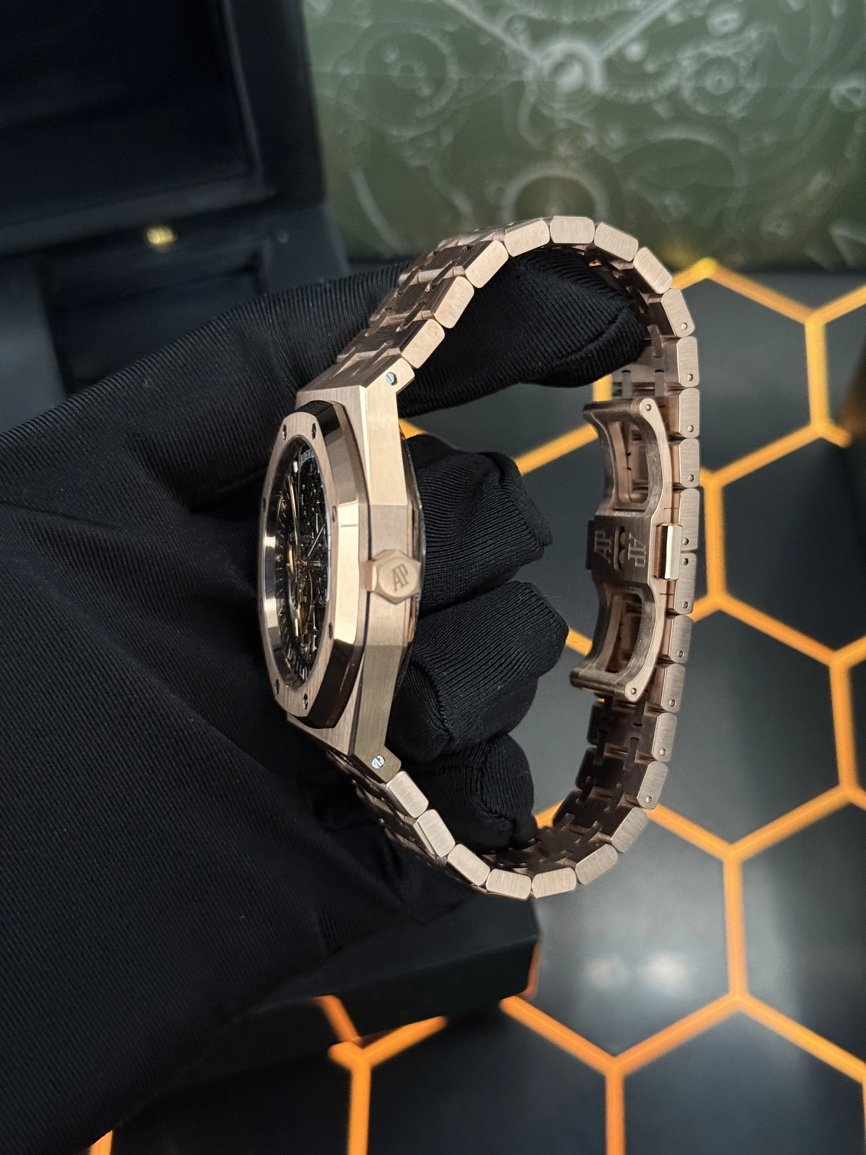 AP Royal Oak Openworked-Style Rose-Gold-Tone Skeleton Watch D465819480 — view 5