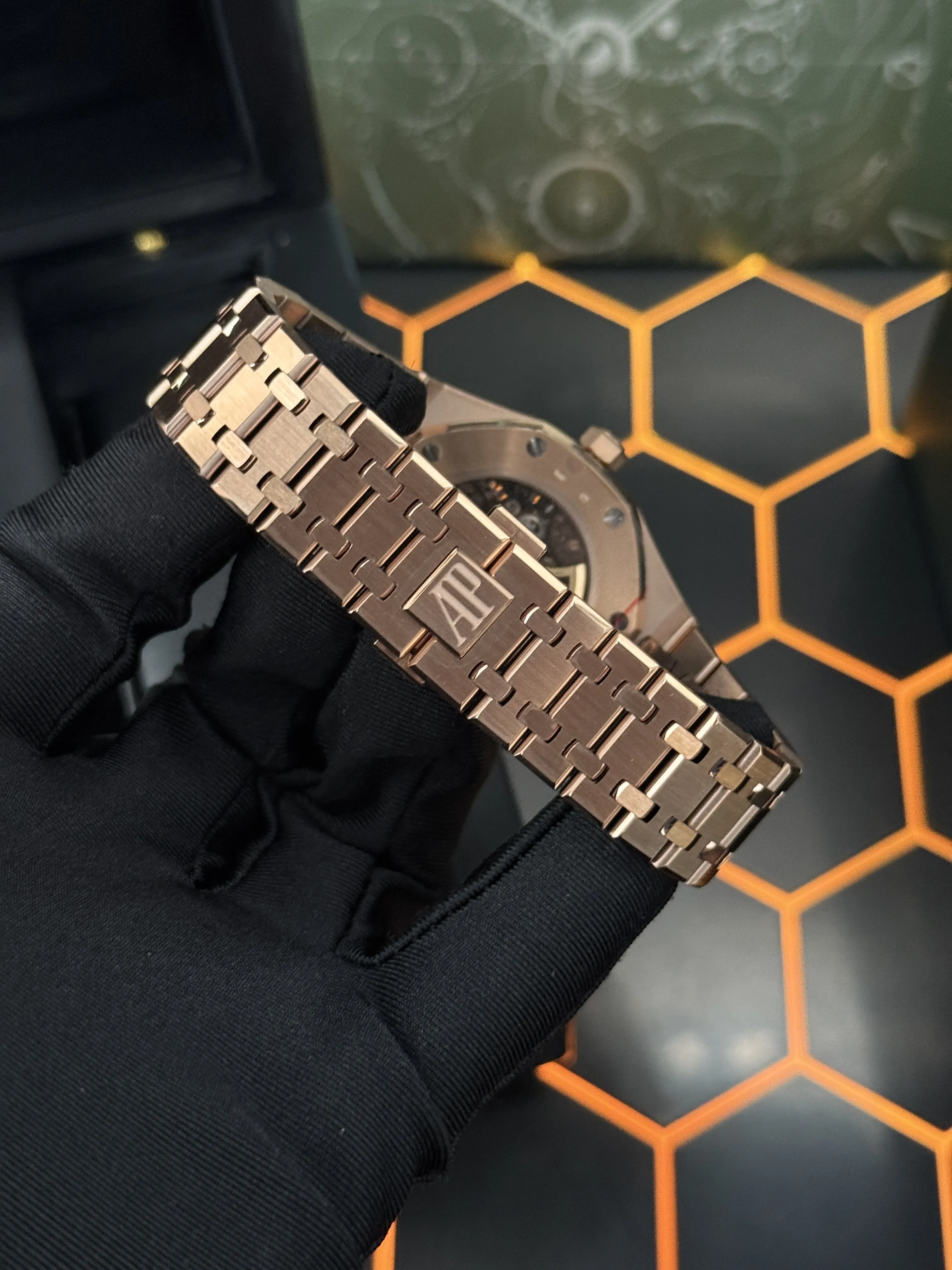 AP Royal Oak Openworked-Style Rose-Gold-Tone Skeleton Watch D465819480 — view 7