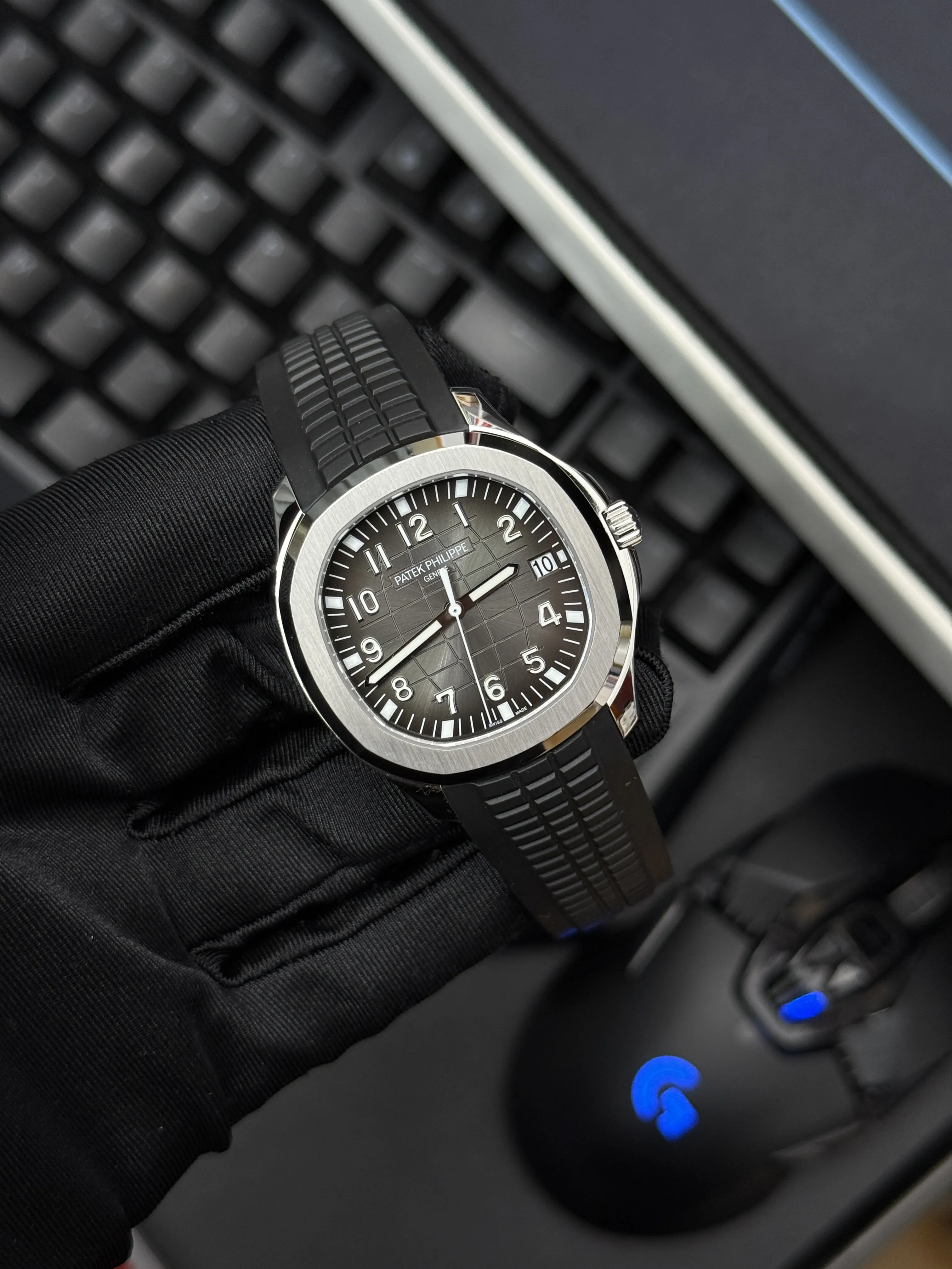 Patek Philippe Aquanaut-Style Brown Dial Black Strap Watch D391519481 — view 14