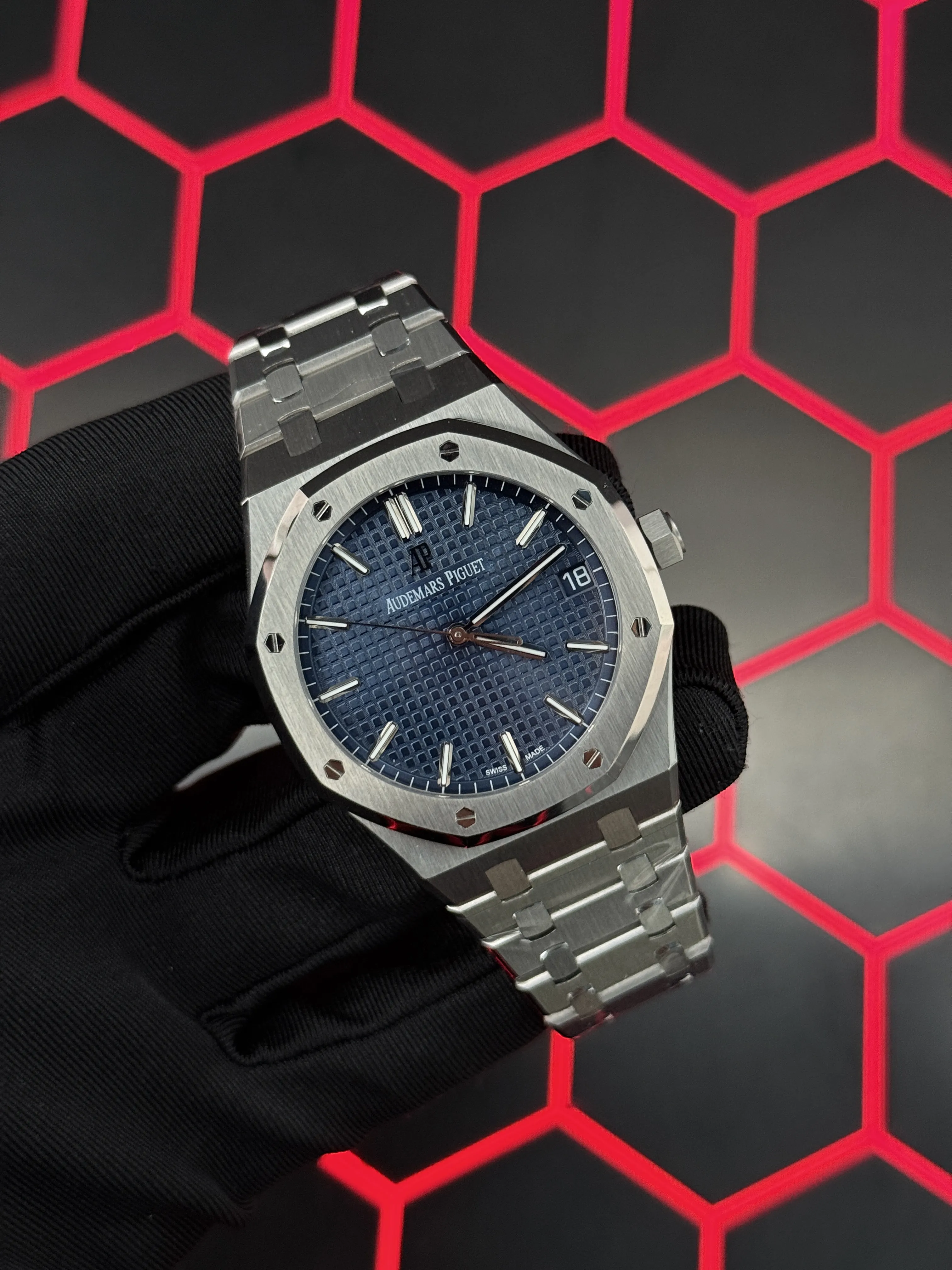AP Royal Oak-Style Silver-Tone Blue Dial Watch D459019483 — view 2