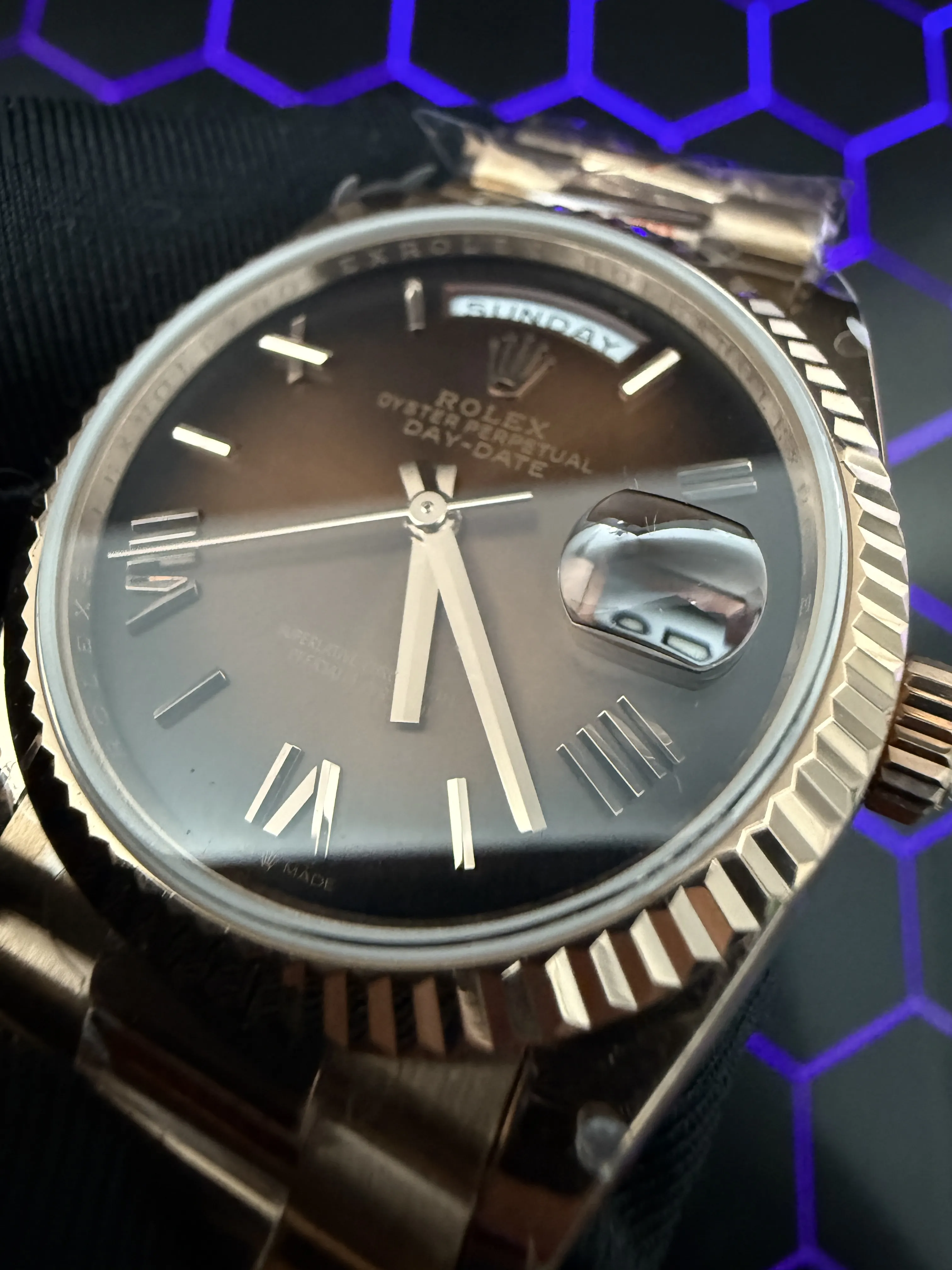 Rolex Day-Date 40-Style Rose-Gold-Tone Chocolate Roman Dial Watch D357819488 — view 9
