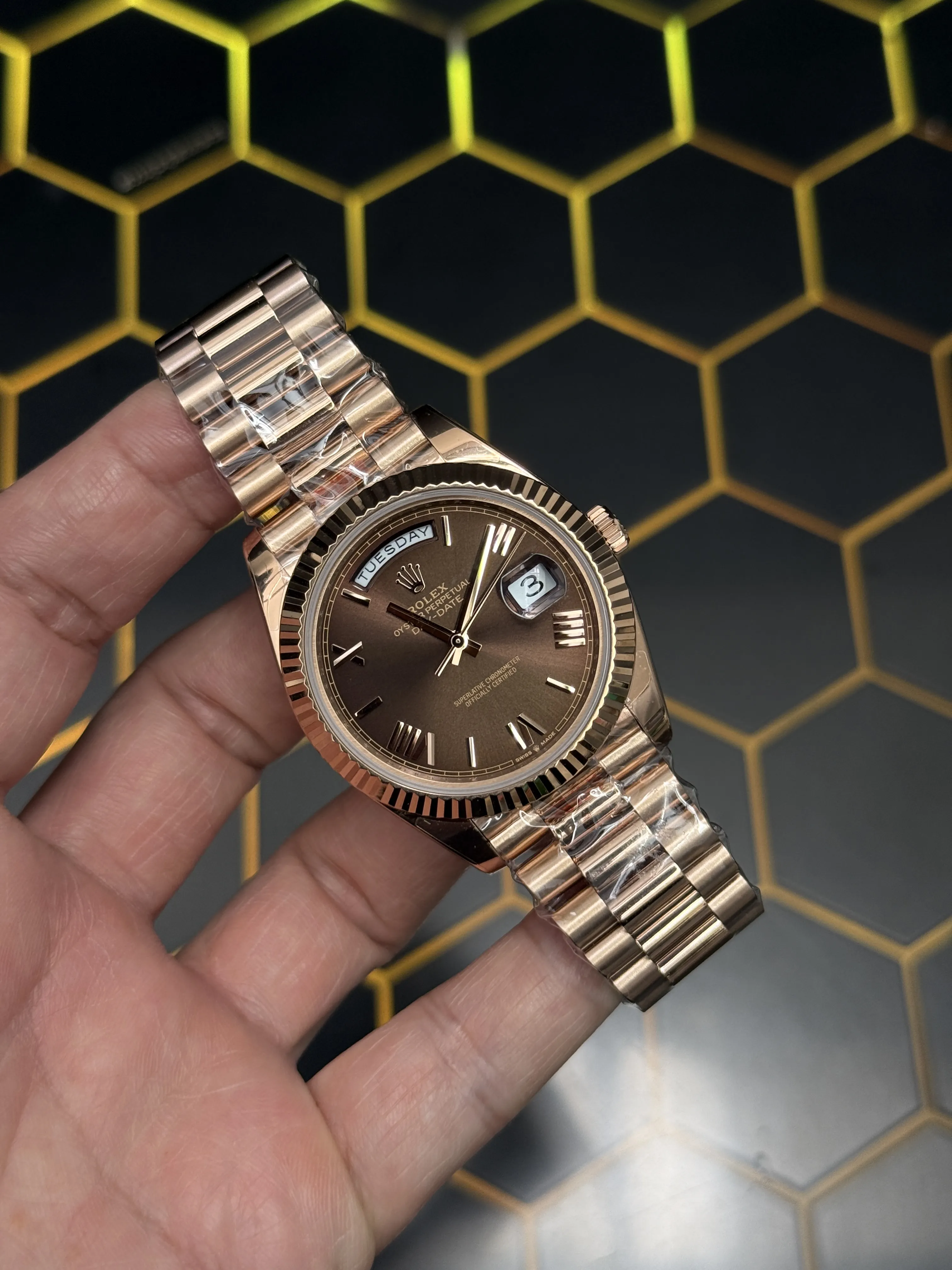 Rolex Day-Date-Style Rose-Gold Brown Dial Watch D391519499 — view 2