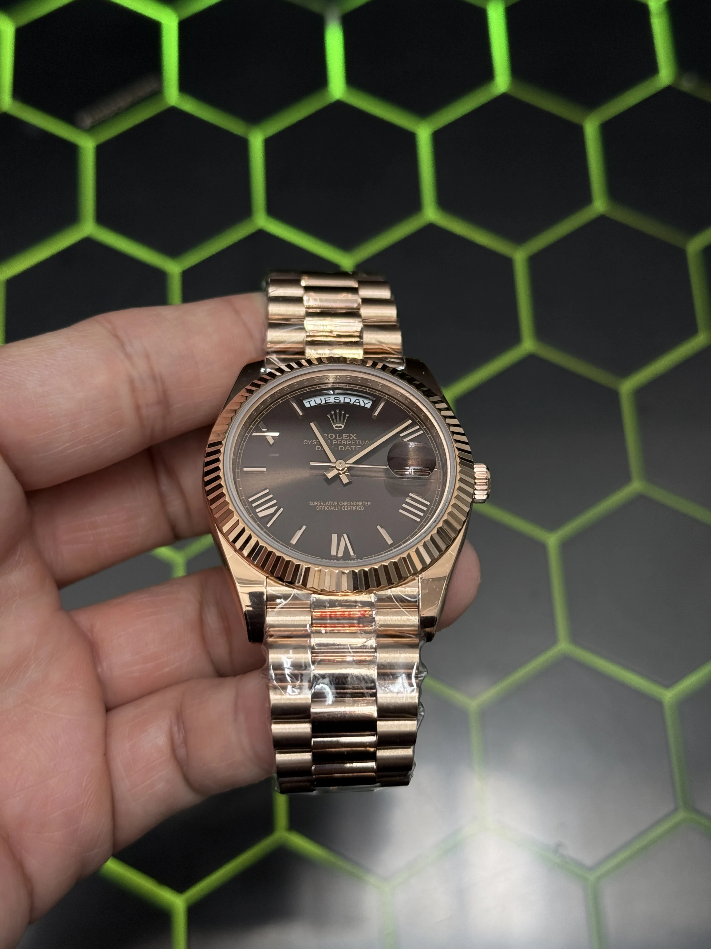 Rolex Day-Date-Style Rose-Gold Brown Dial Watch D391519499 — view 4