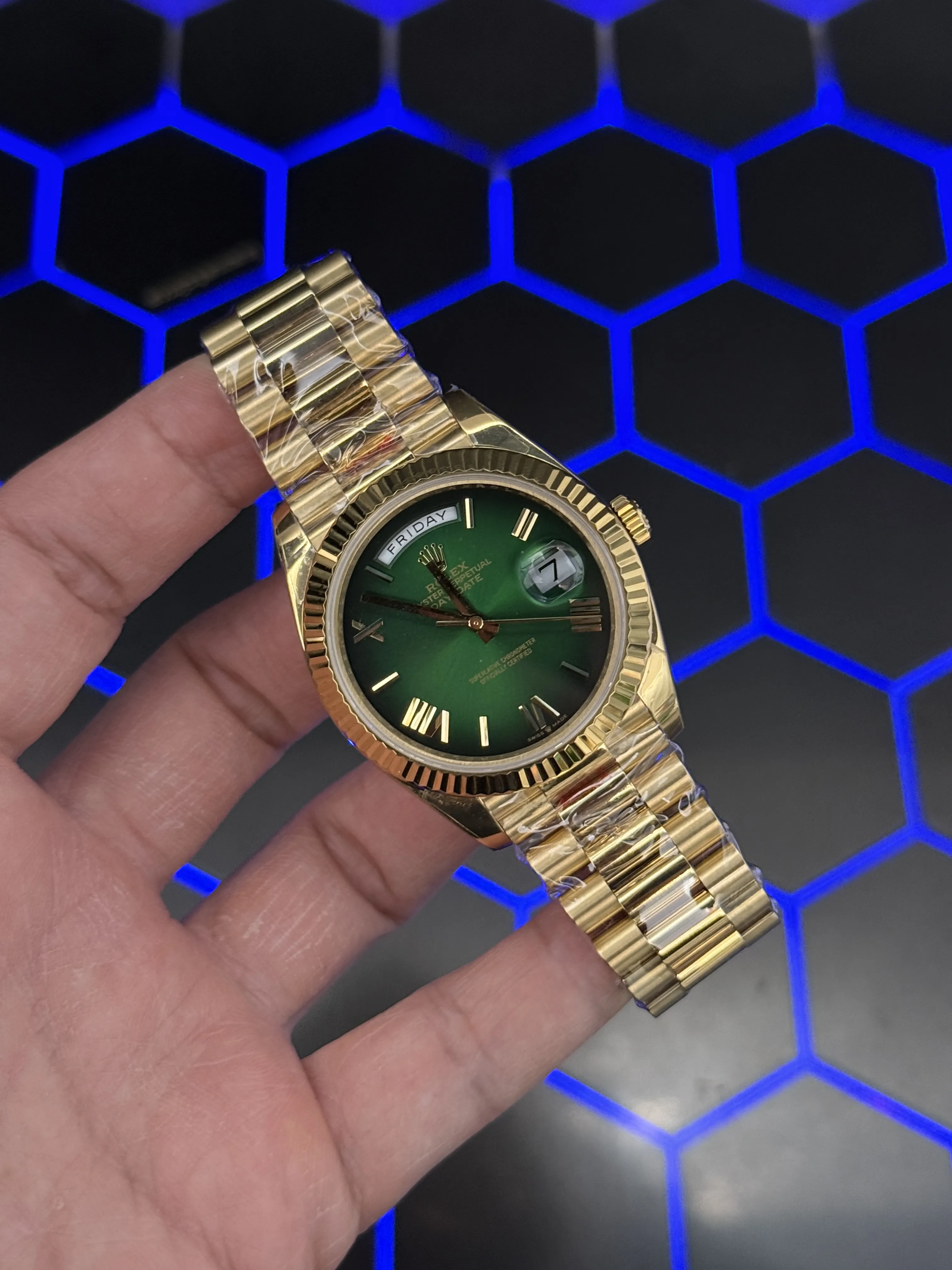 Rolex Day-Date-Style Gold Green Roman Dial Watch D391519501 — view 2