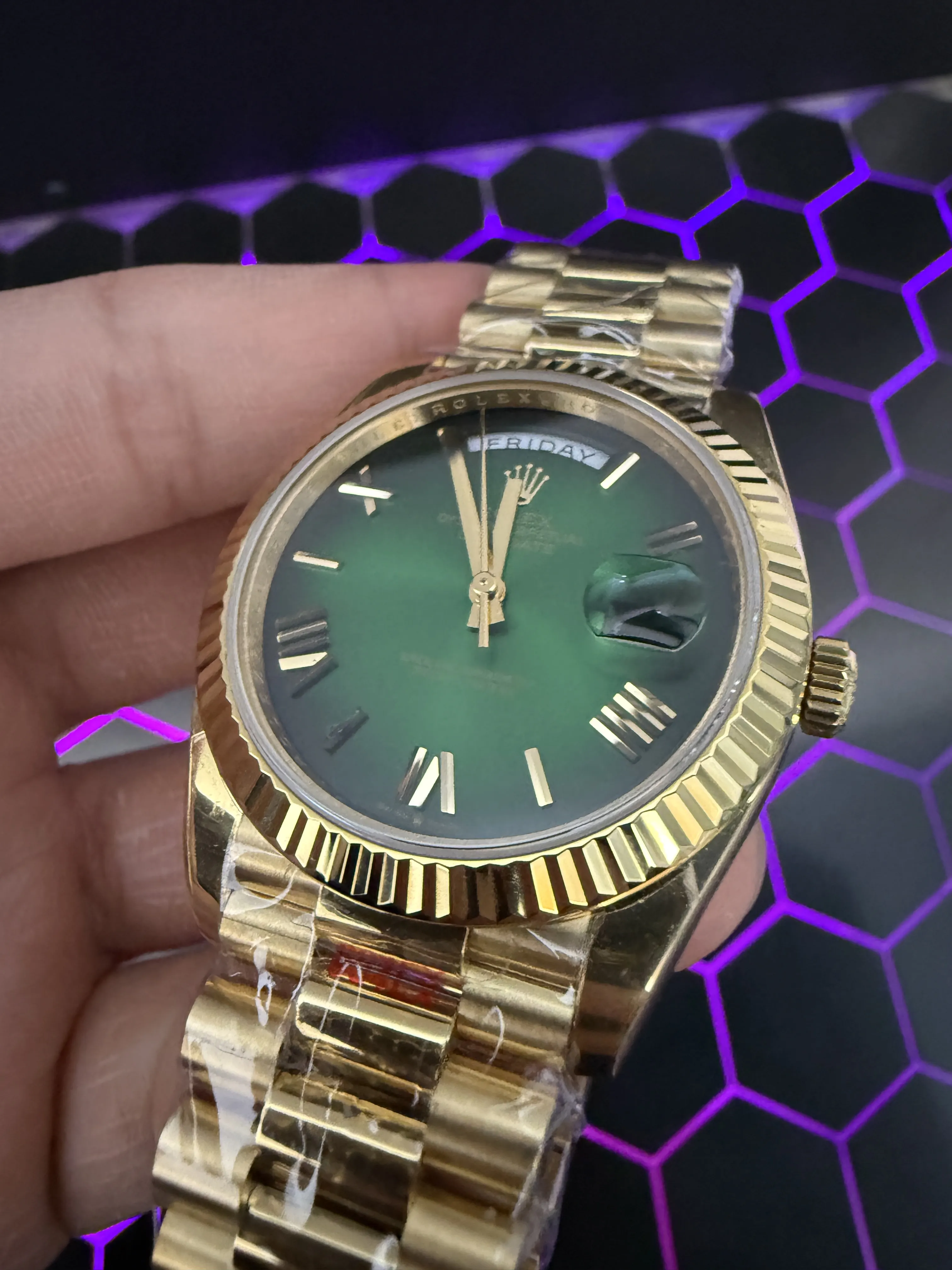 Rolex Day-Date-Style Gold Green Roman Dial Watch D391519501 — view 10