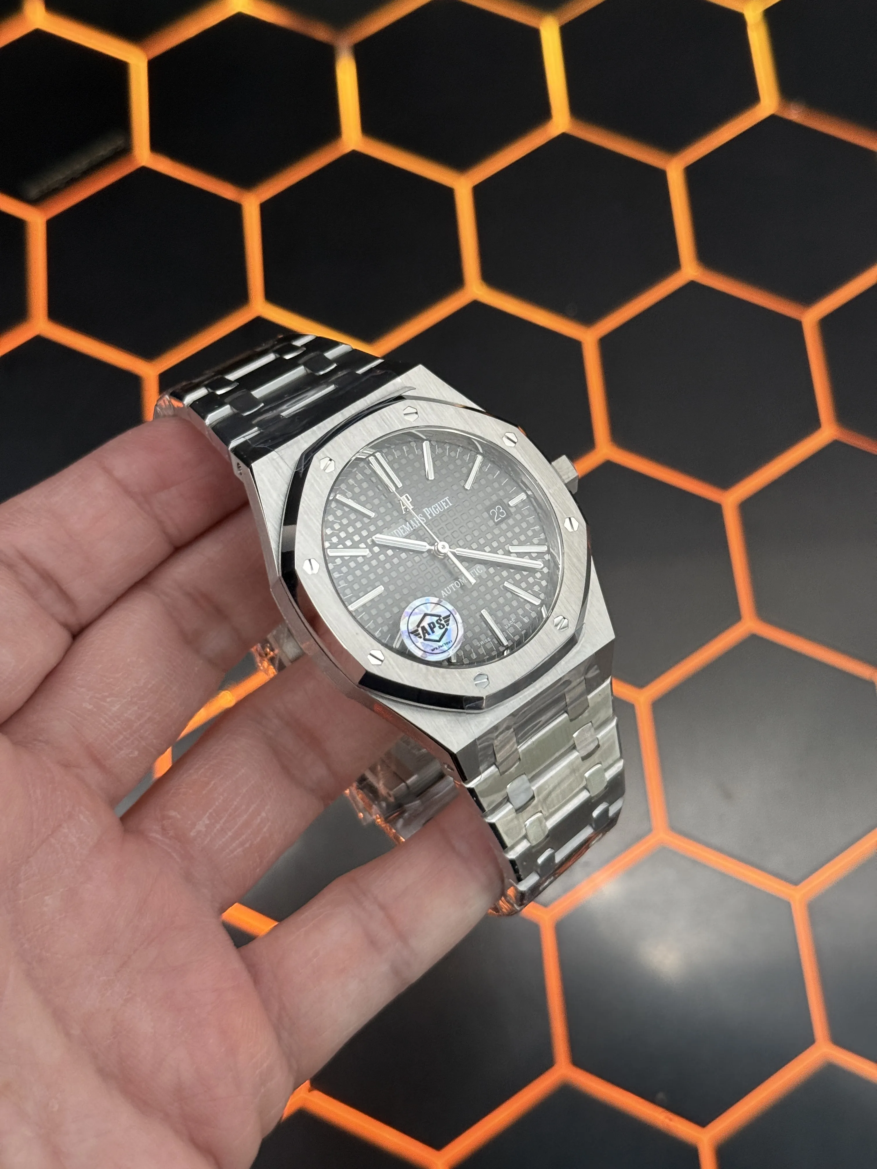 Audemars Piguet Royal Oak-Style Silver Grey Dial Watch D459019504 — view 3