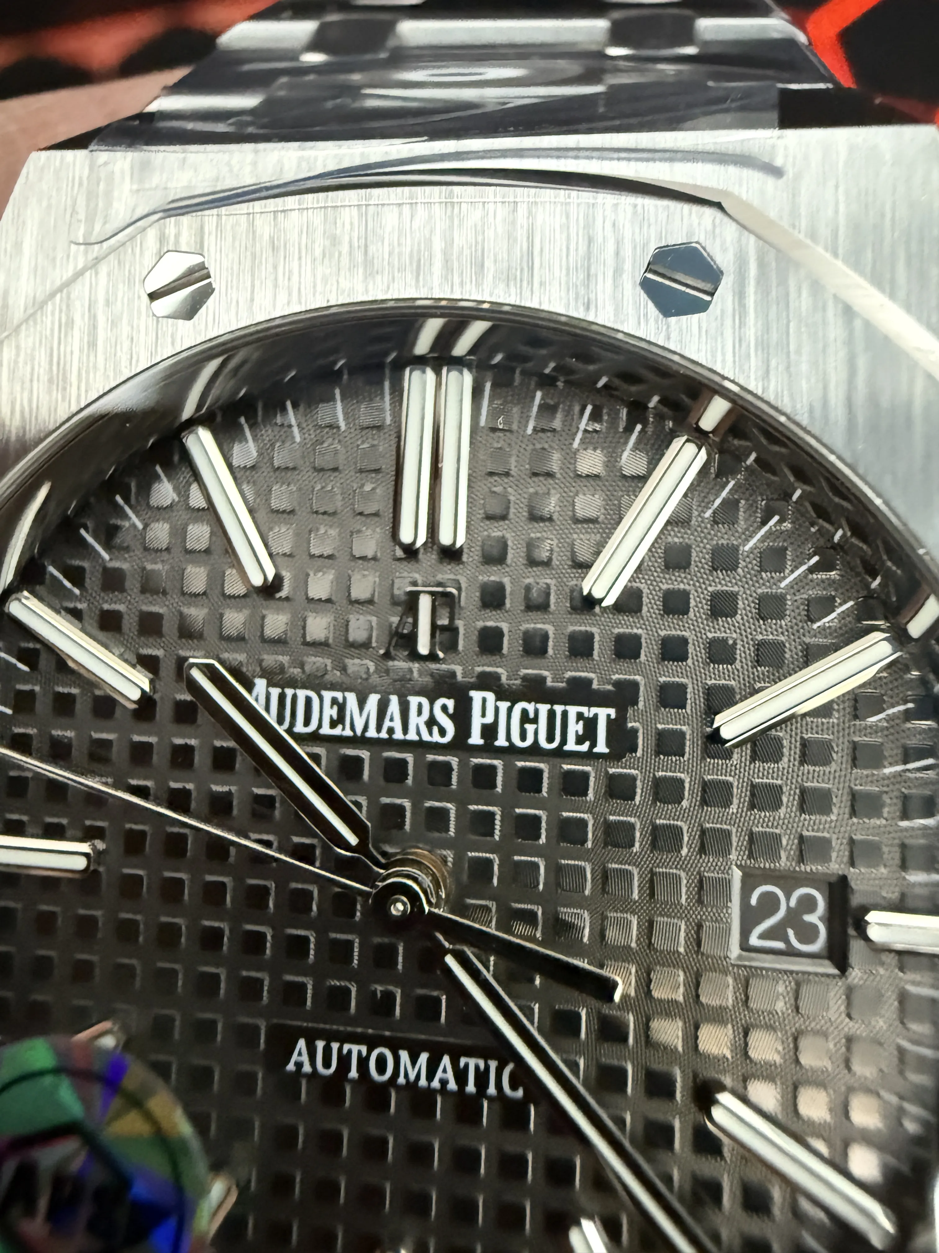 Audemars Piguet Royal Oak-Style Silver Grey Dial Watch D459019504 — view 11