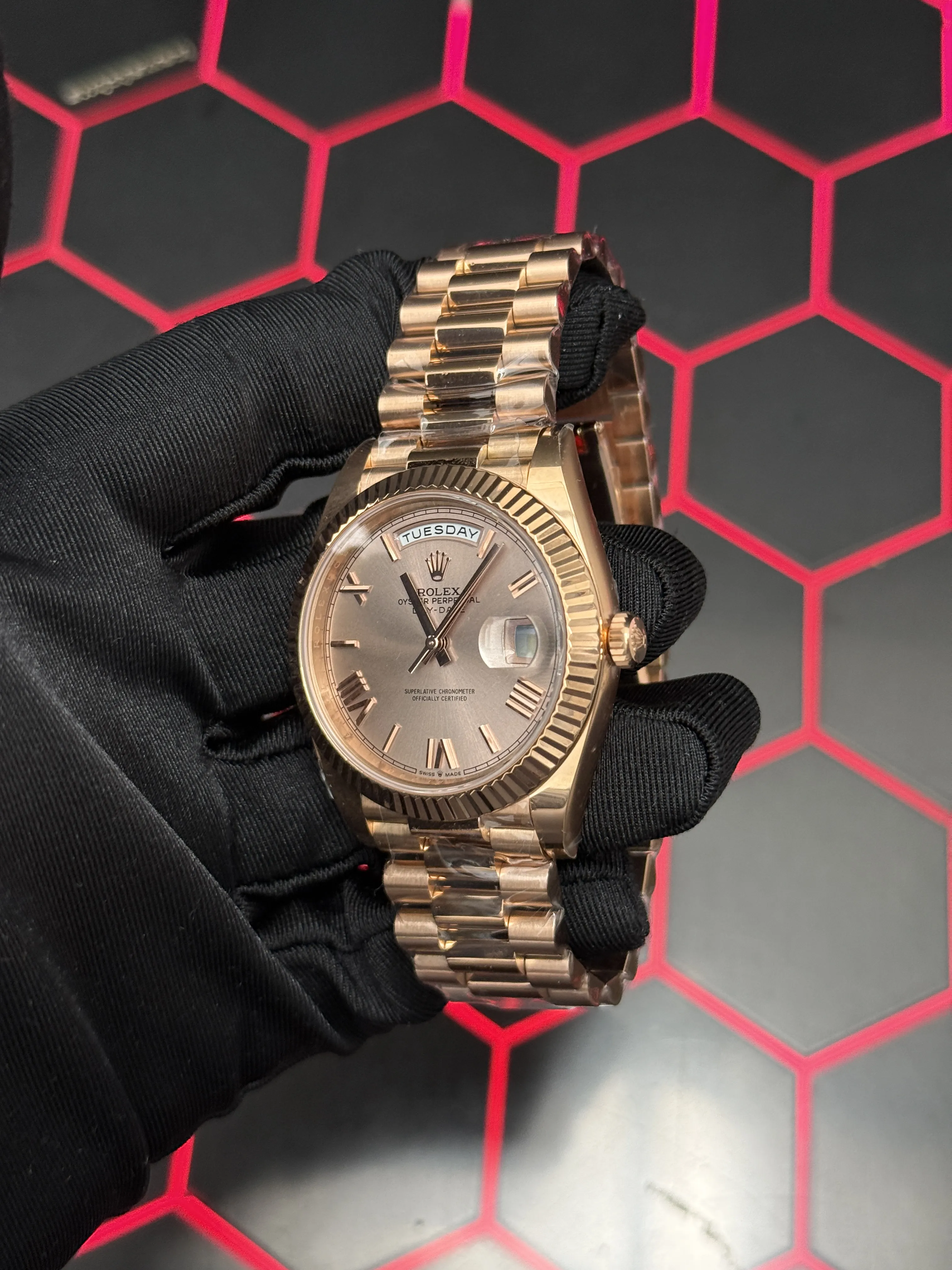 Rolex Day-Date-Style Rose-Gold Champagne Roman Dial Watch D391519511 — view 5