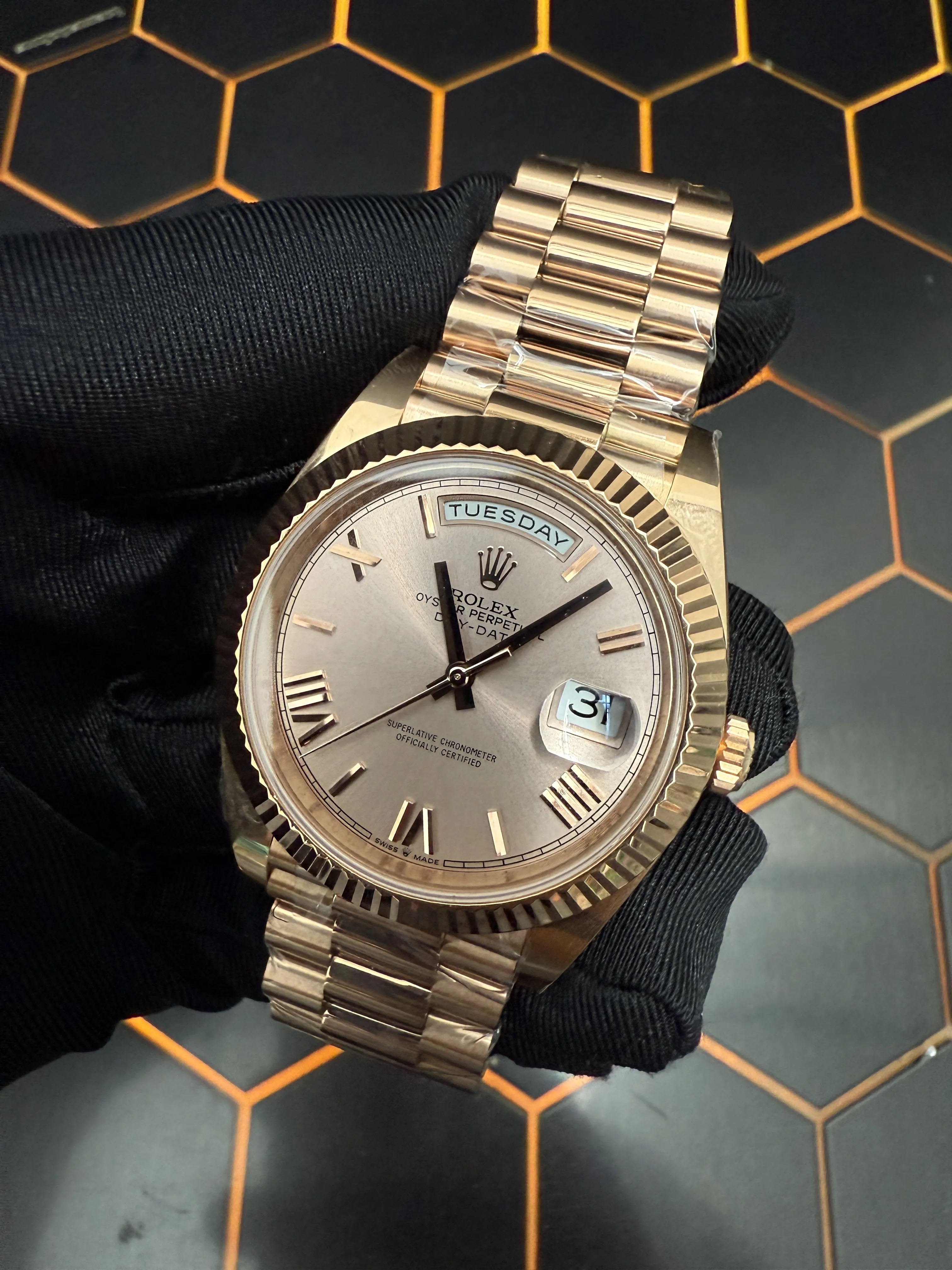 Rolex Day-Date-Style Rose-Gold Champagne Roman Dial Watch D391519511 — view 11