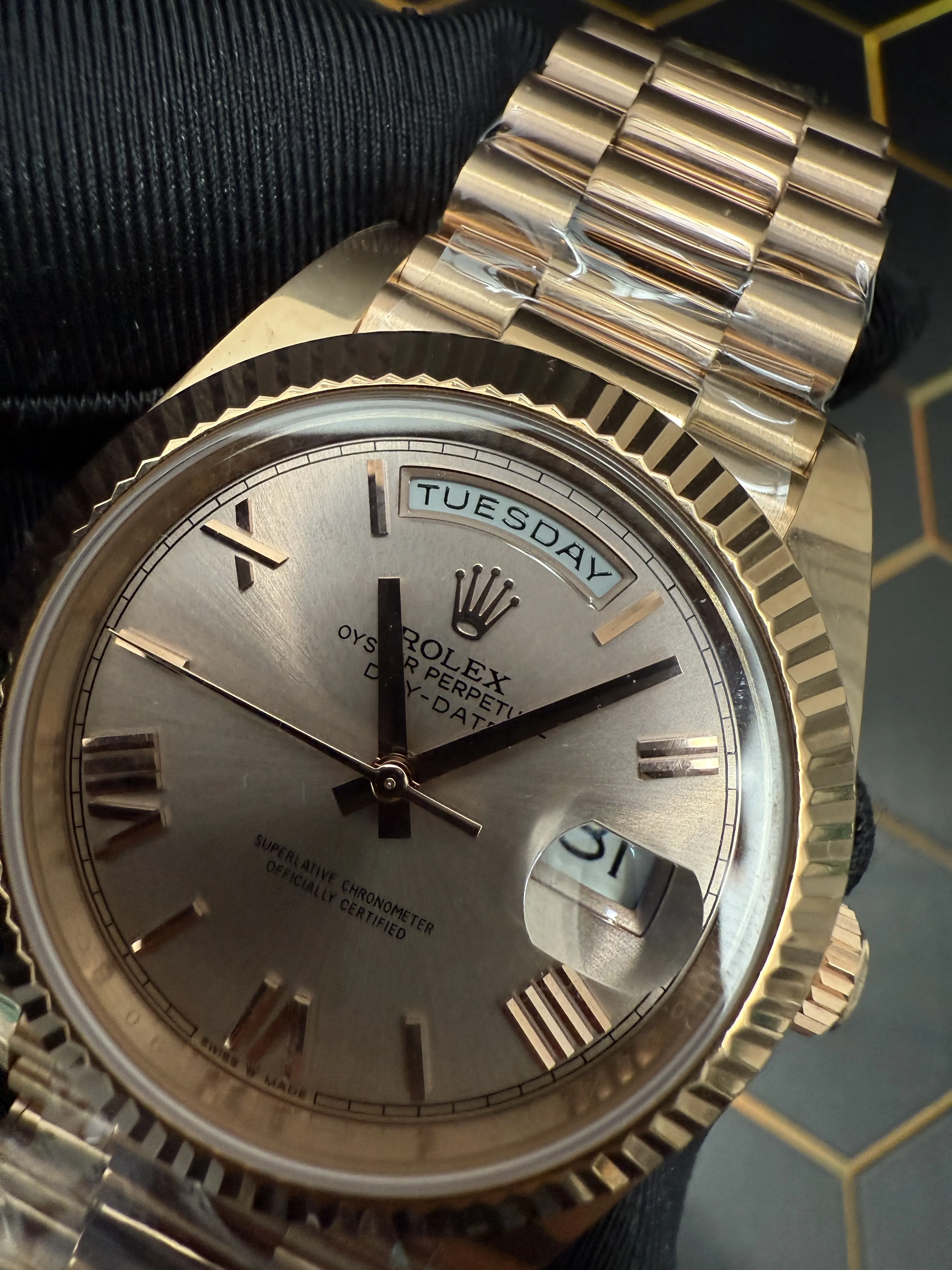 Rolex Day-Date-Style Rose-Gold Champagne Roman Dial Watch D391519511 — view 14