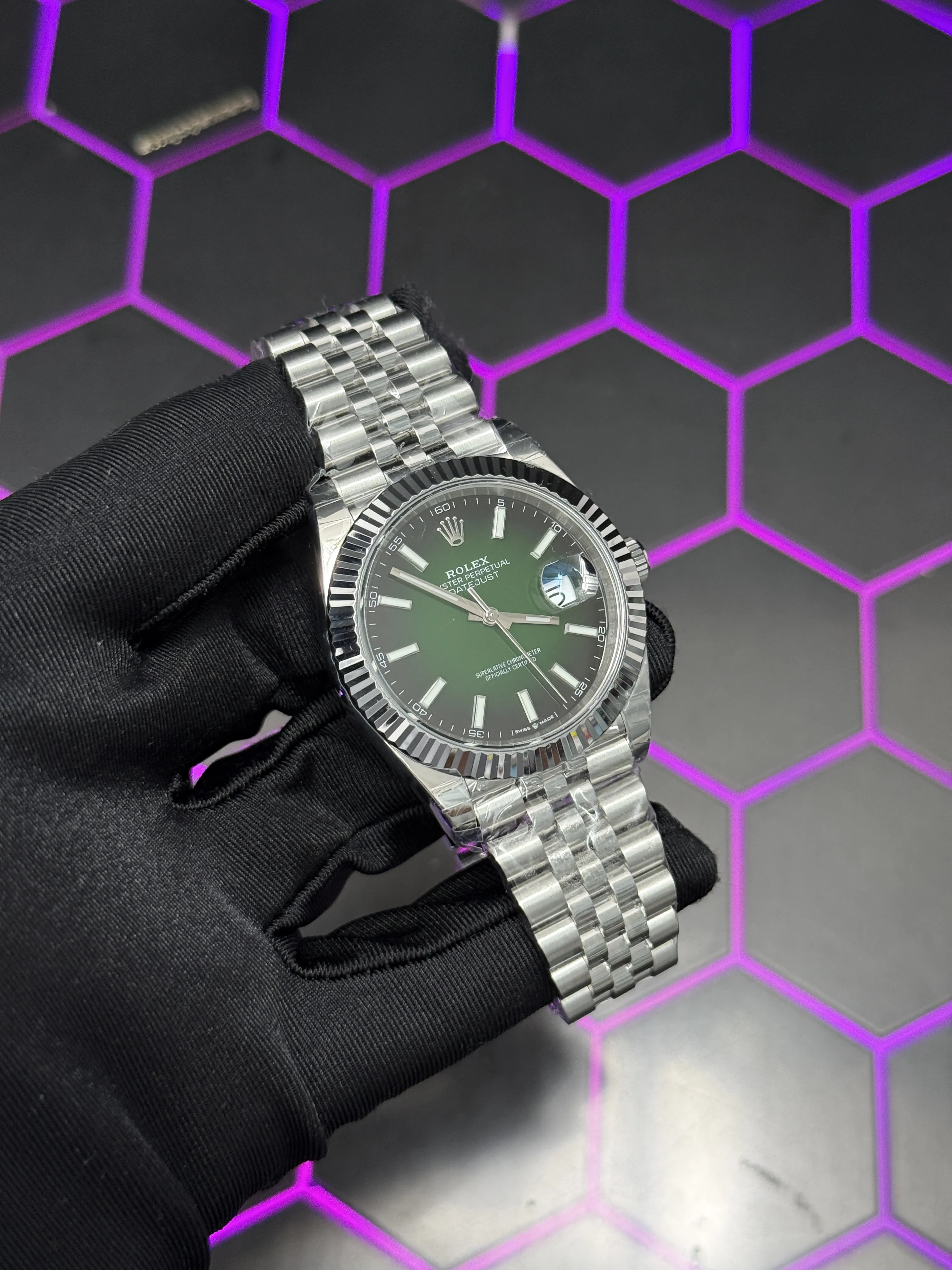 Rolex Datejust-Style Silver Emerald Green Dial Watch D391519512 — view 3