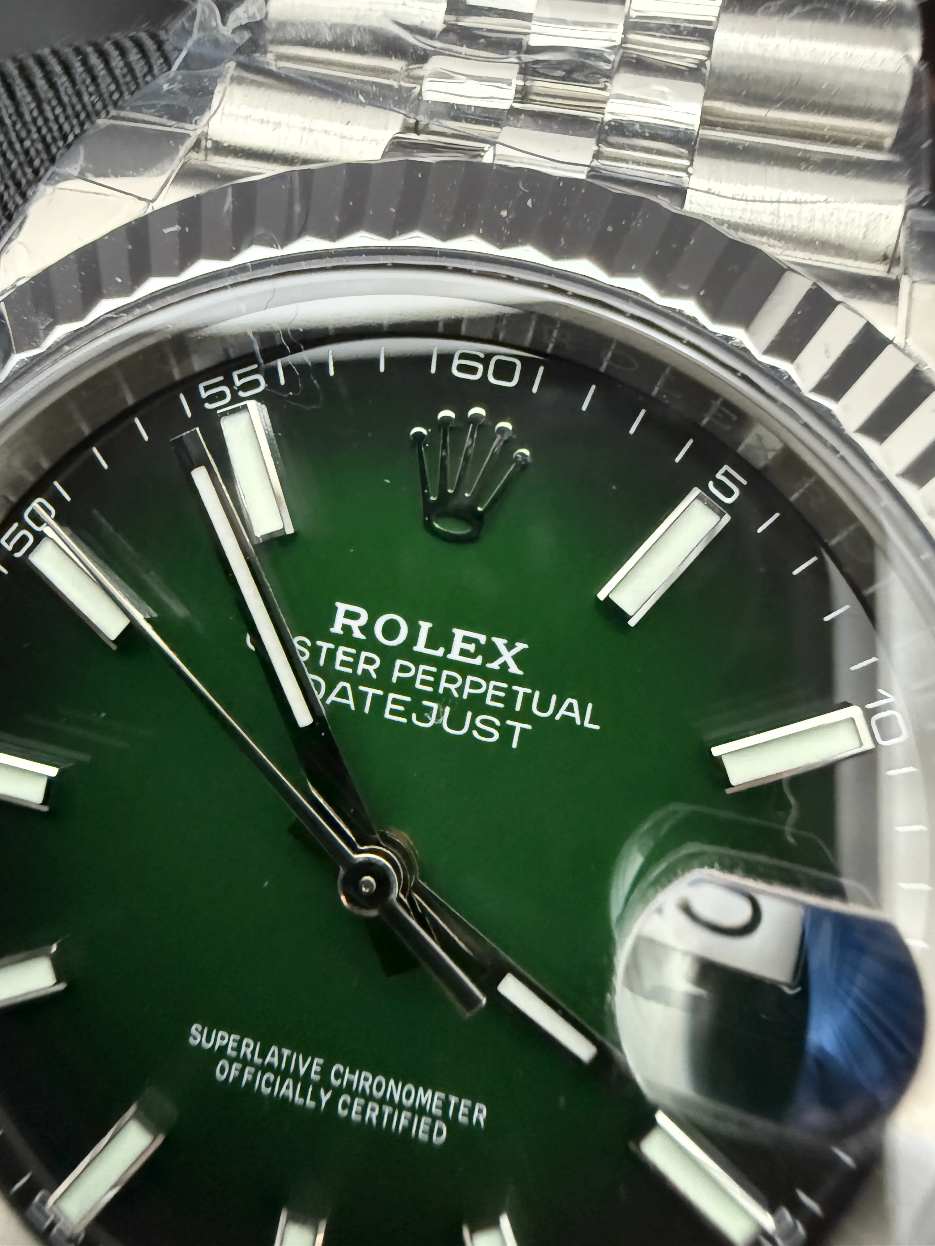 Rolex Datejust-Style Silver Emerald Green Dial Watch D391519512 — view 11