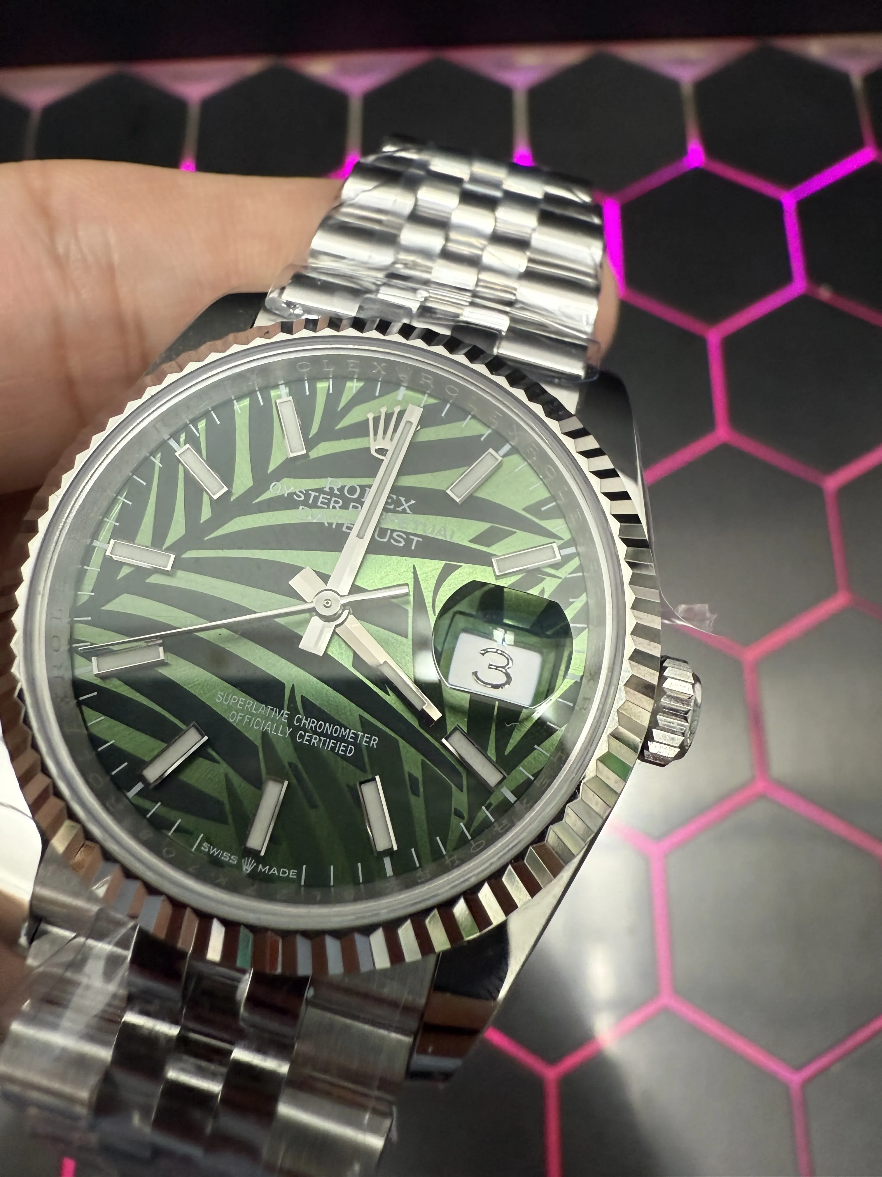 Rolex Datejust-Style Silver Green Palm Motif Watch D391519515 — view 10