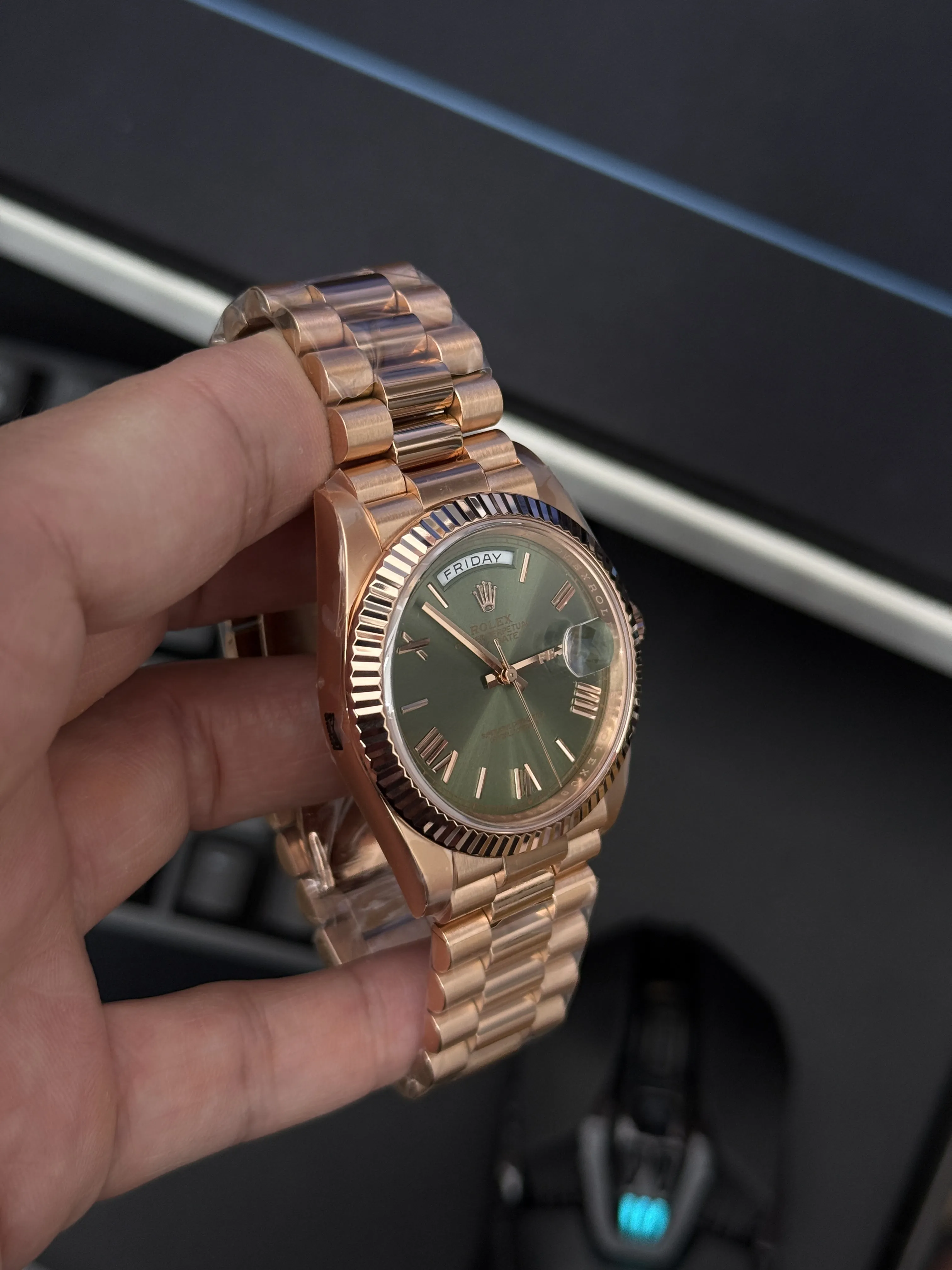 Rolex Day-Date-Style Rose-Gold Sage Green Dial Watch D391519516 — view 17