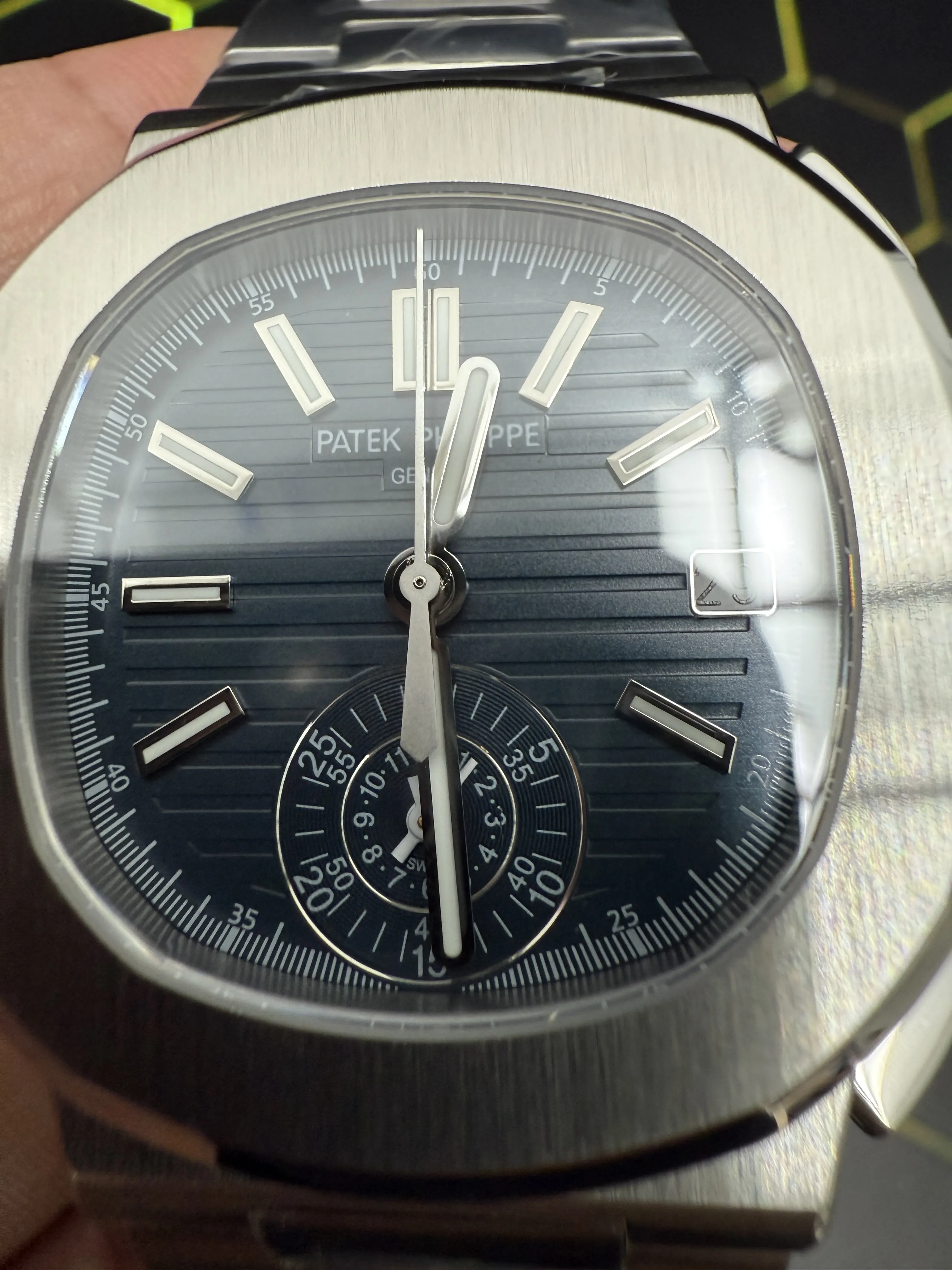 Patek Philippe Nautilus 5980-Style Blue Dial Chronograph Watch D418519519 — view 10