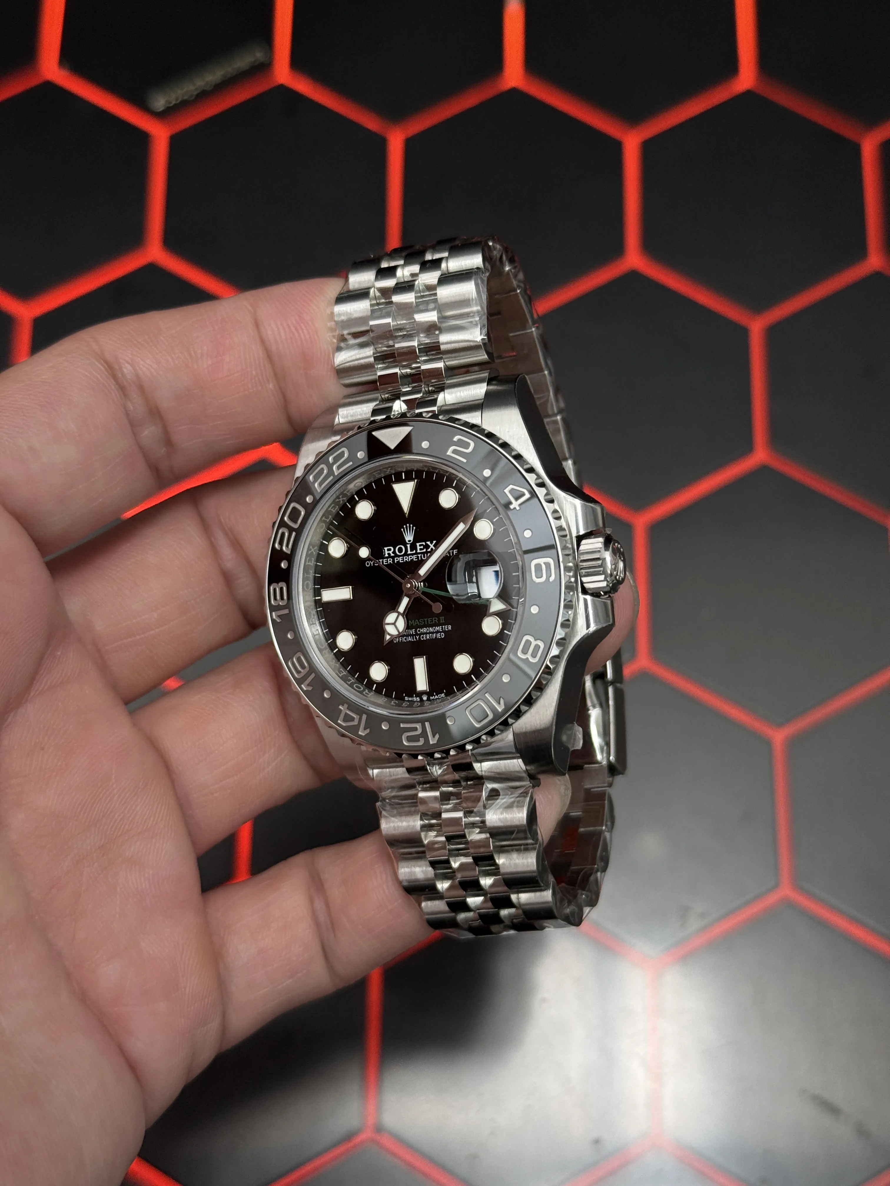 Rolex GMT-Master II-Style Black-and-Grey Bezel Watch D506319521 — view 5