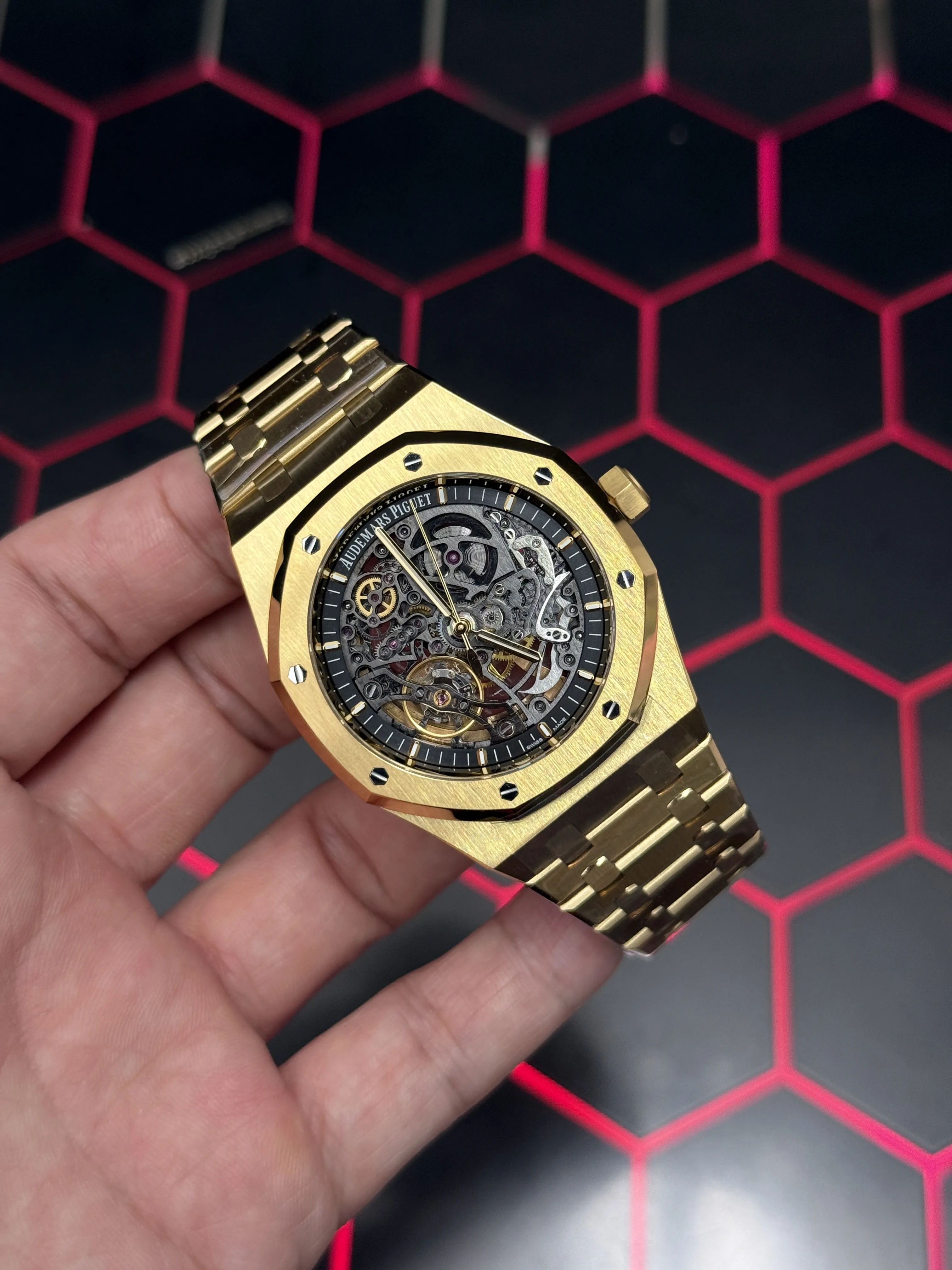Audemars Piguet Royal Oak-Style Yellow-Gold-Tone Openworked-Look Watch D499519524 — view 4