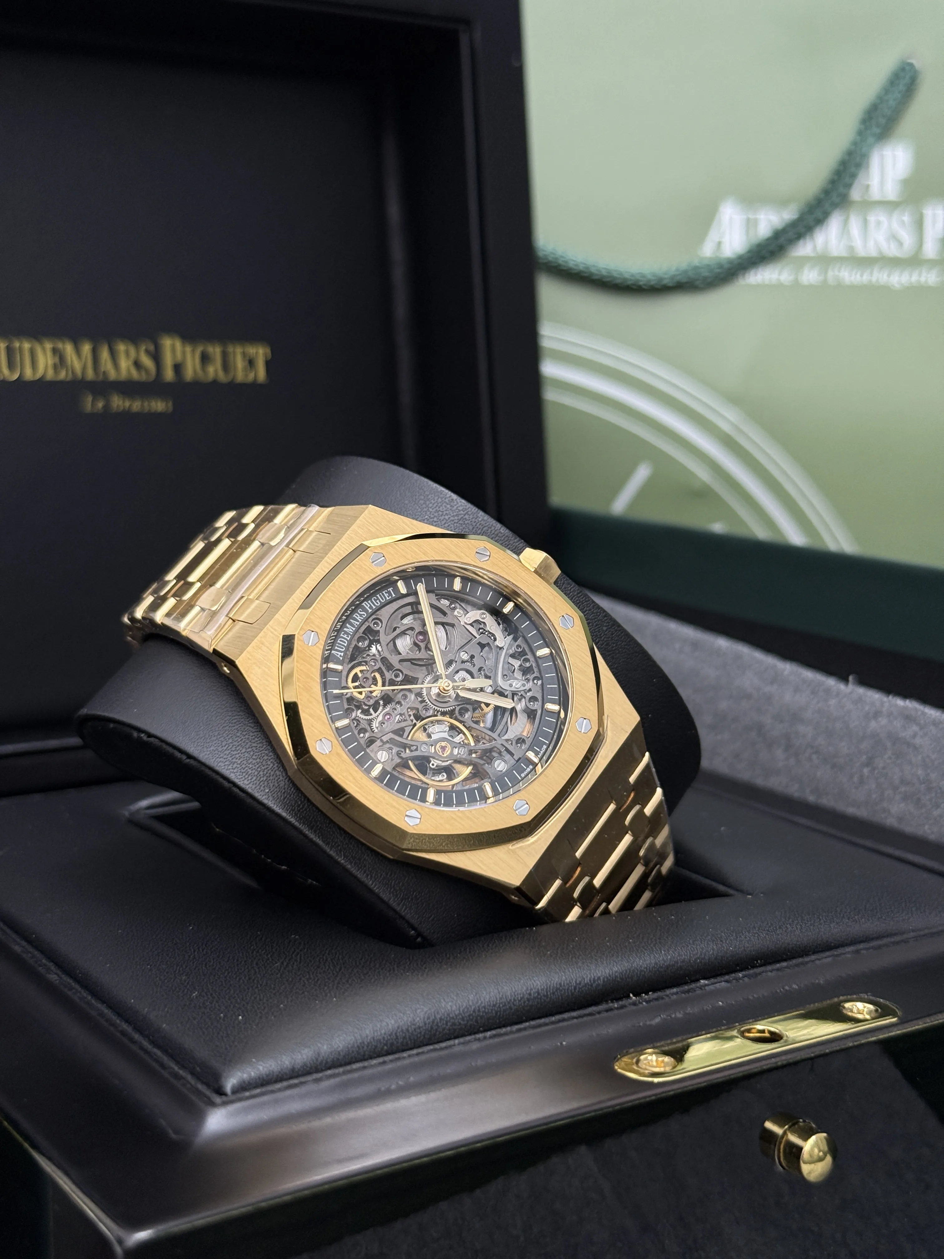 Audemars Piguet Royal Oak-Style Yellow-Gold-Tone Openworked-Look Watch D499519524 — view 14