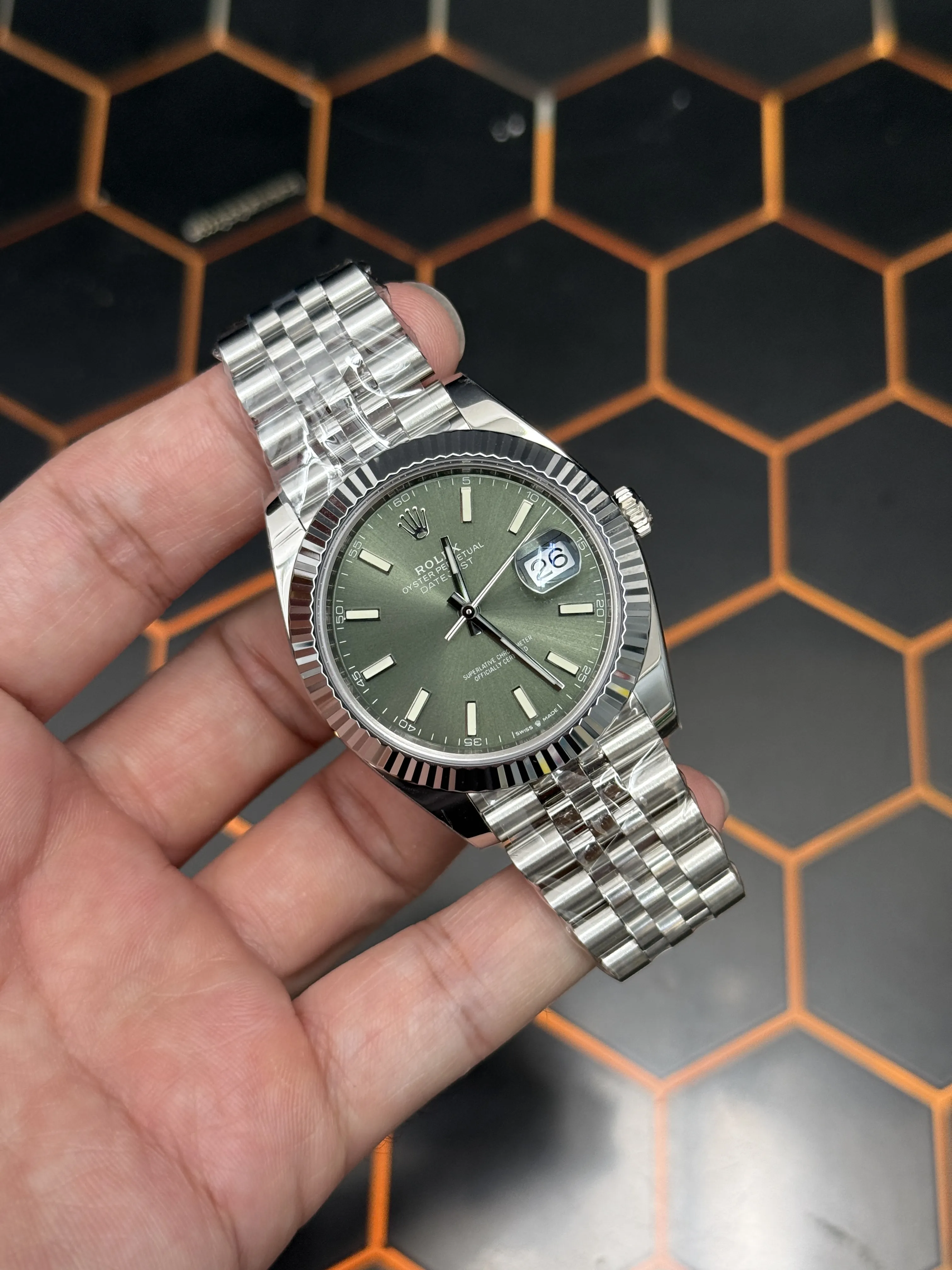 Rolex Datejust 41-Style Silver Olive Dial Jubilee Watch D391519525 — view 2
