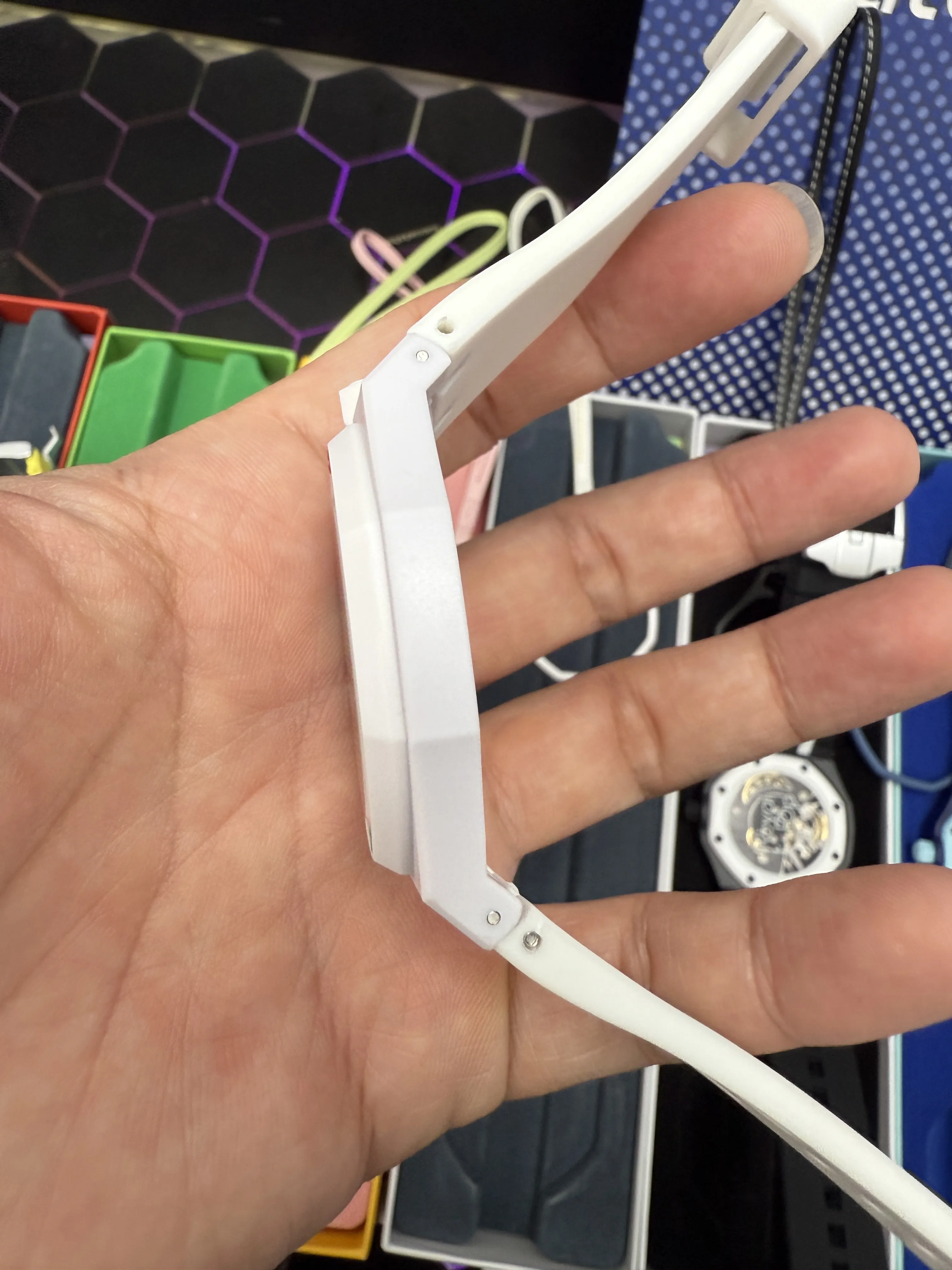 Audemars Piguet Royal Oak-Style White Rainbow Accent Strap Watch D202519530 — view 3