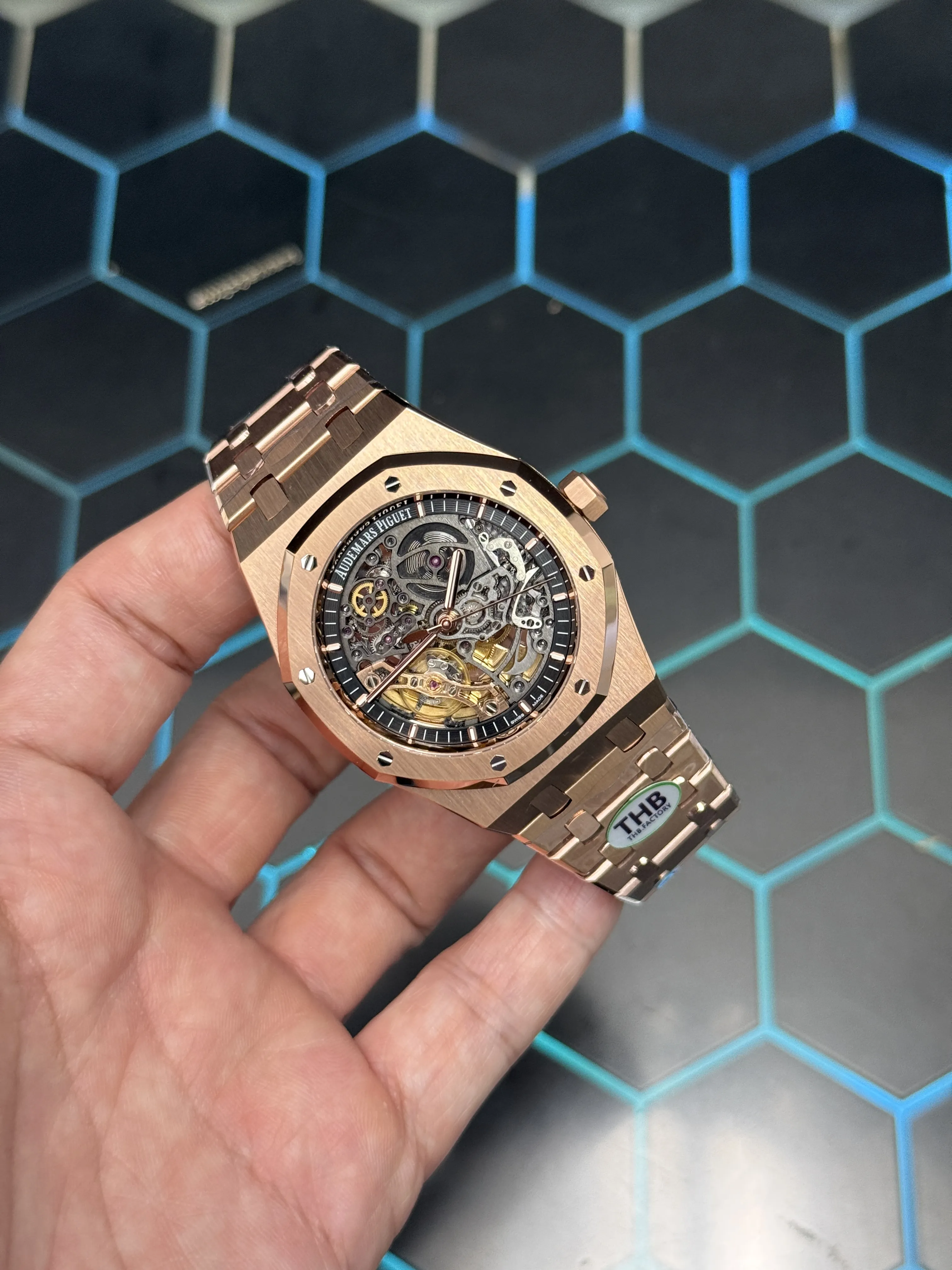 Audemars Piguet Royal Oak-Style Rose-Gold-Tone Openworked Watch D499519534 — view 2