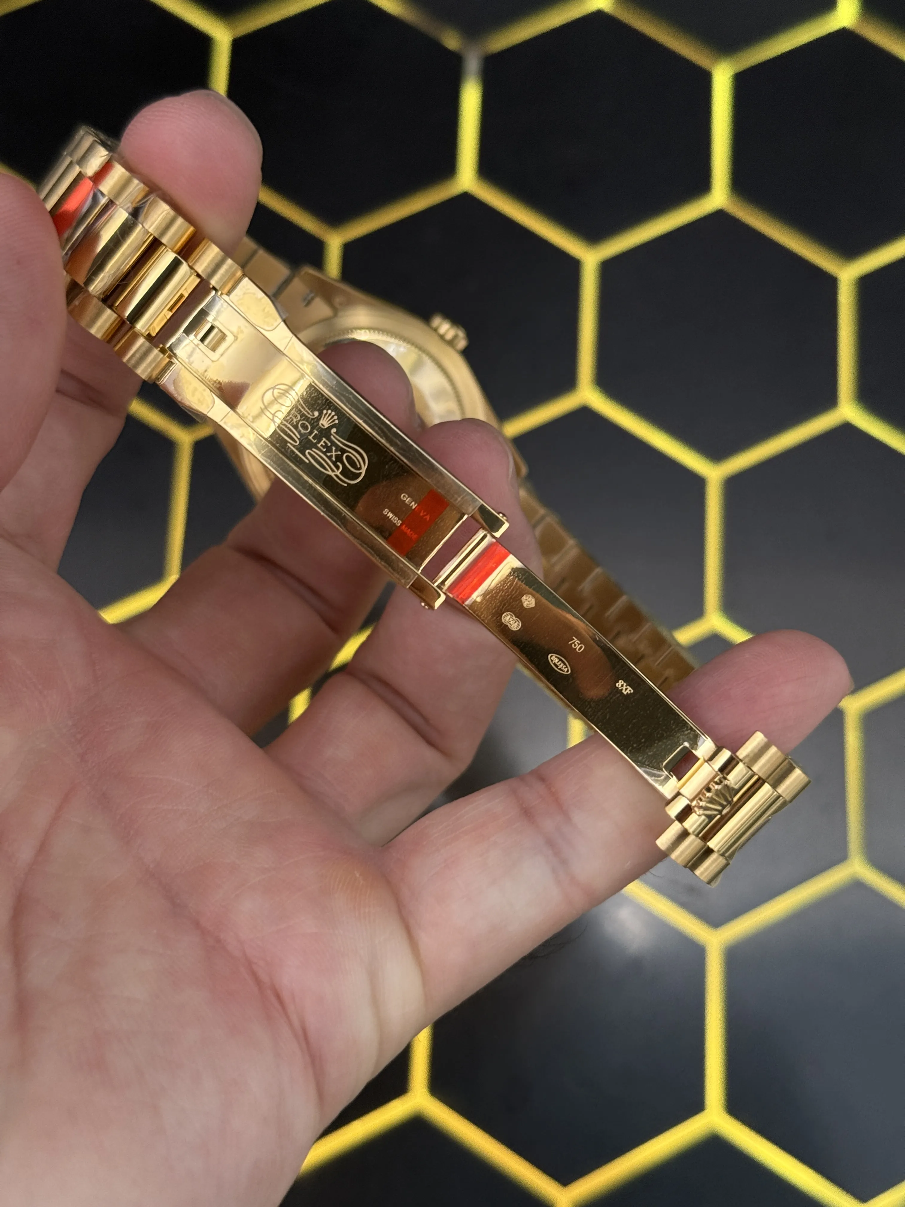 Rolex Day-Date 40-Style Yellow-Gold-Tone Champagne Baguette Dial Watch D371319539 — view 8