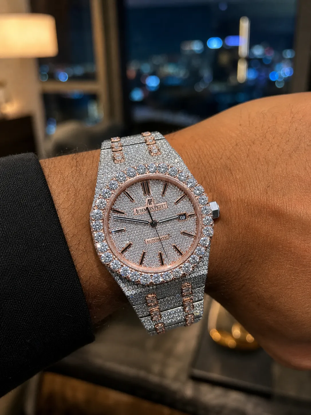 Royal Oak 15400 Full Pavé Icedout Watch D1147519317